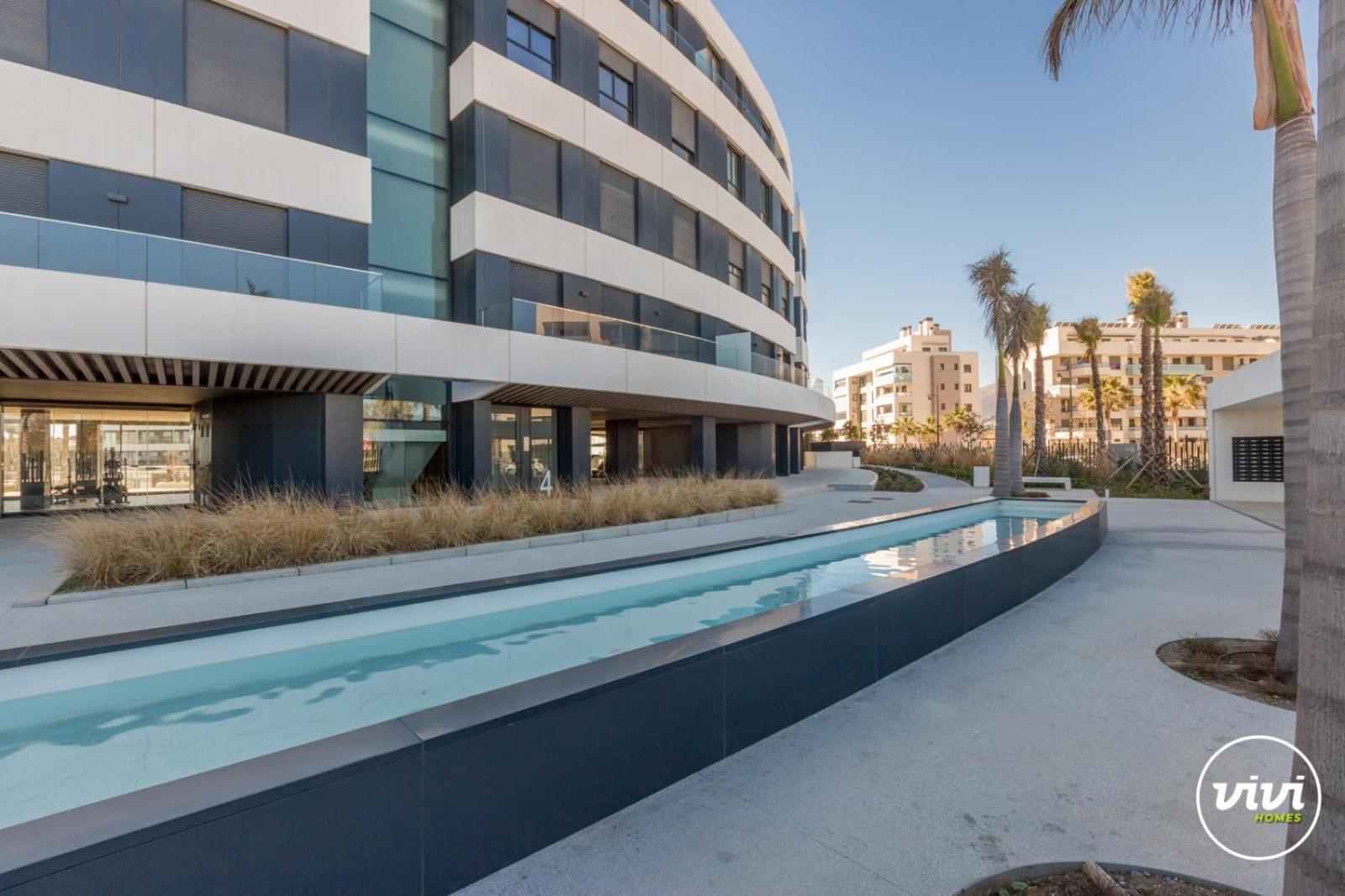 ViVi Homes - Bambu Pool, Gym, Sauna & Beach