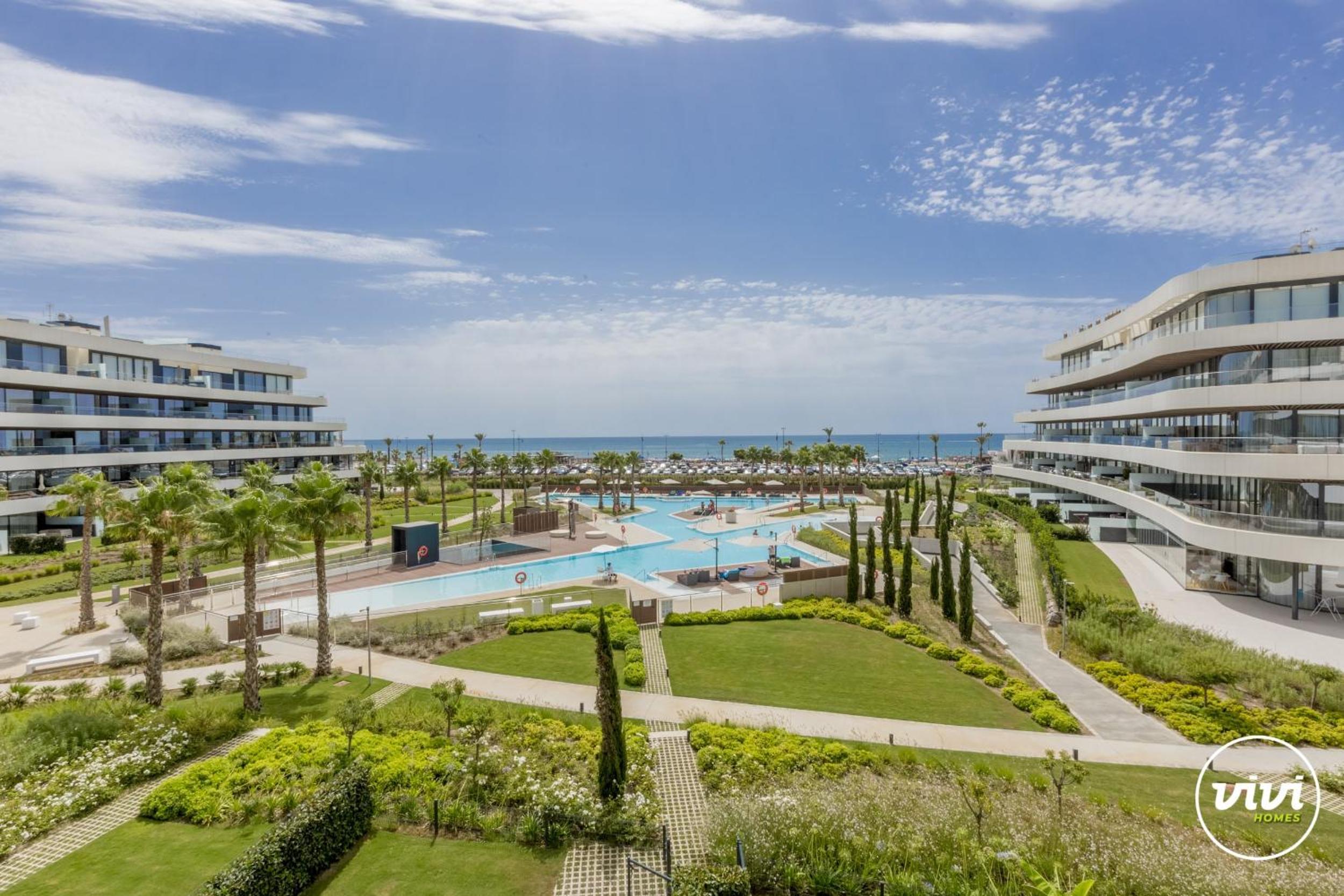ViVi Homes - Alma Pool, Gym, Sauna, Terrace & Sea View