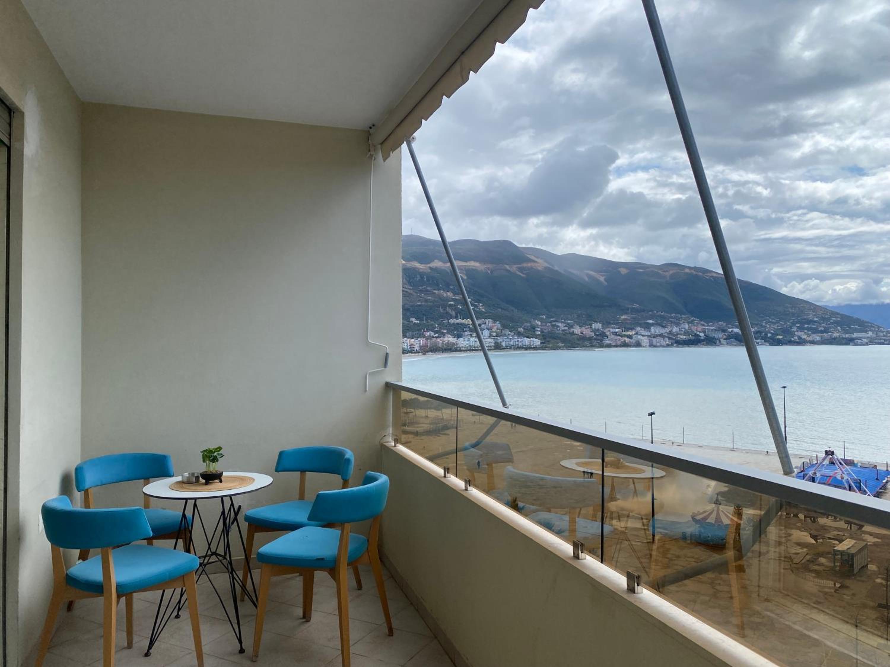 Helsol Apartments
