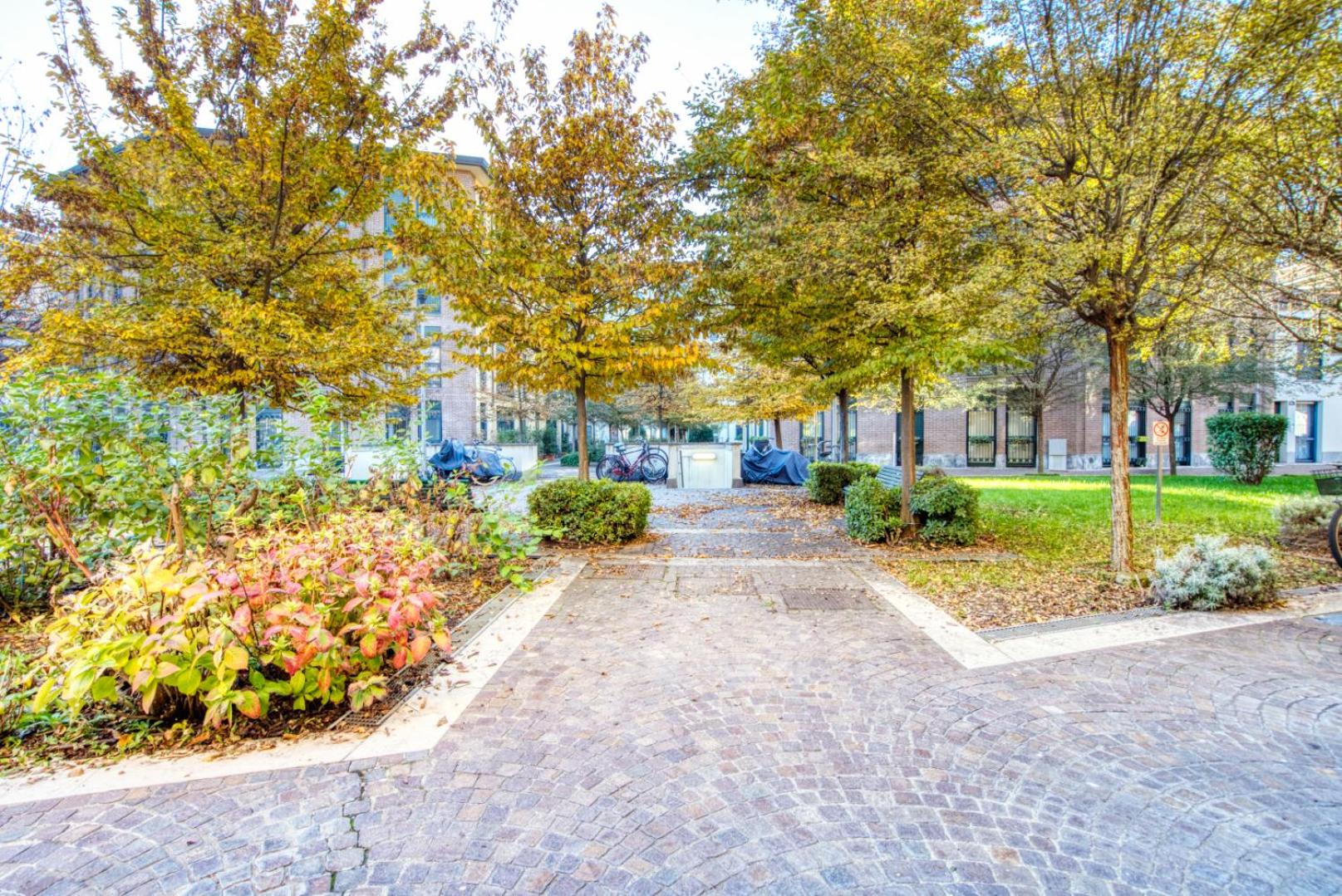 Italianflat - Canal Couture, Navigli Luxury Retreat