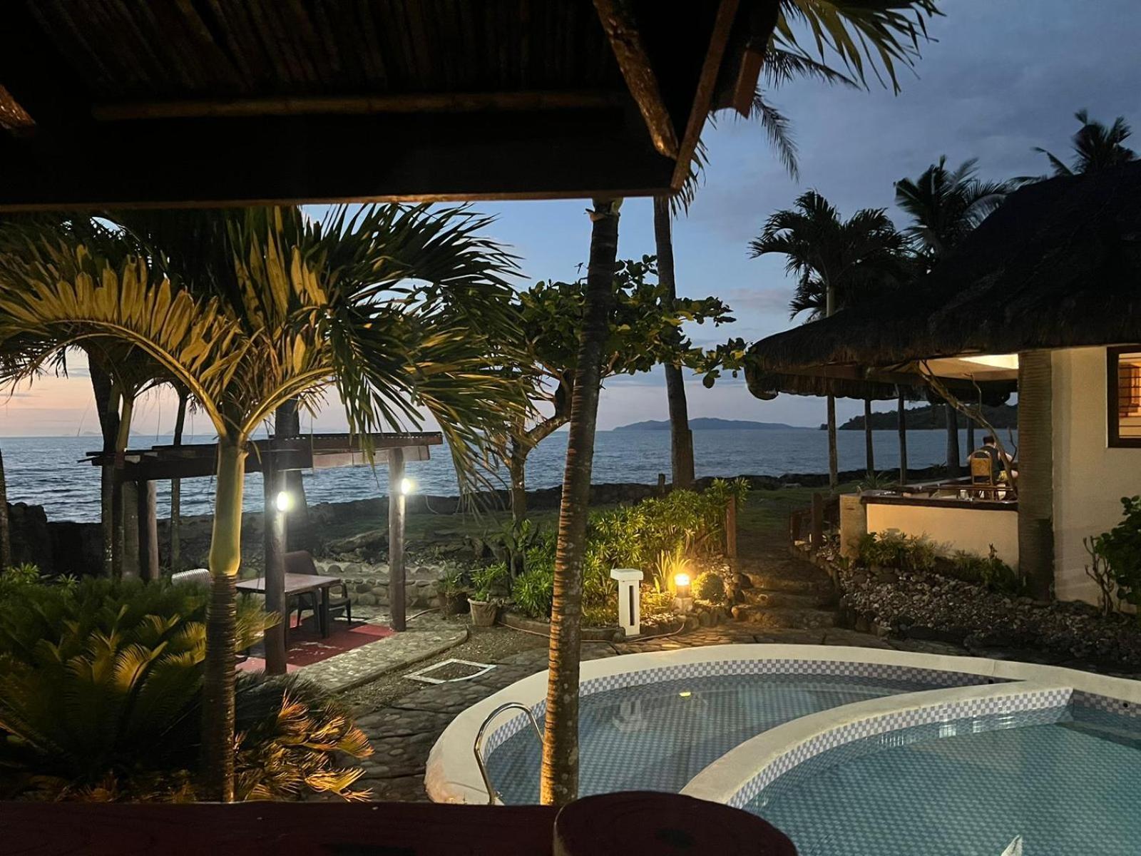 Beachfront house in Baua with swimming pool.