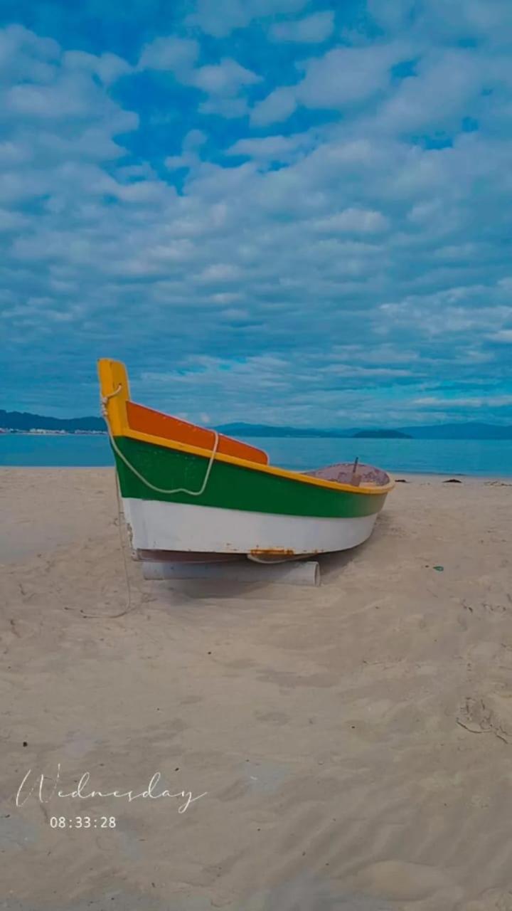 Costa Esmeralda