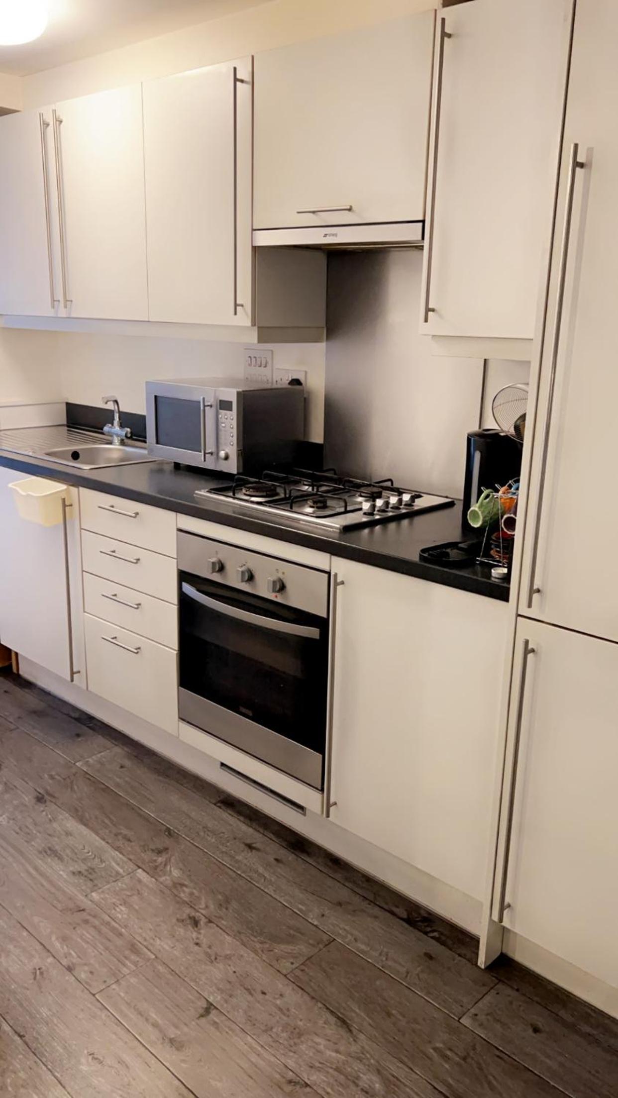 Deluxe Garden Apartment