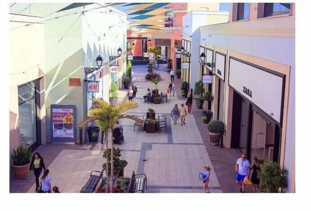 Prestigious Dona Pepa 2 Urbanisation with Shared Pool