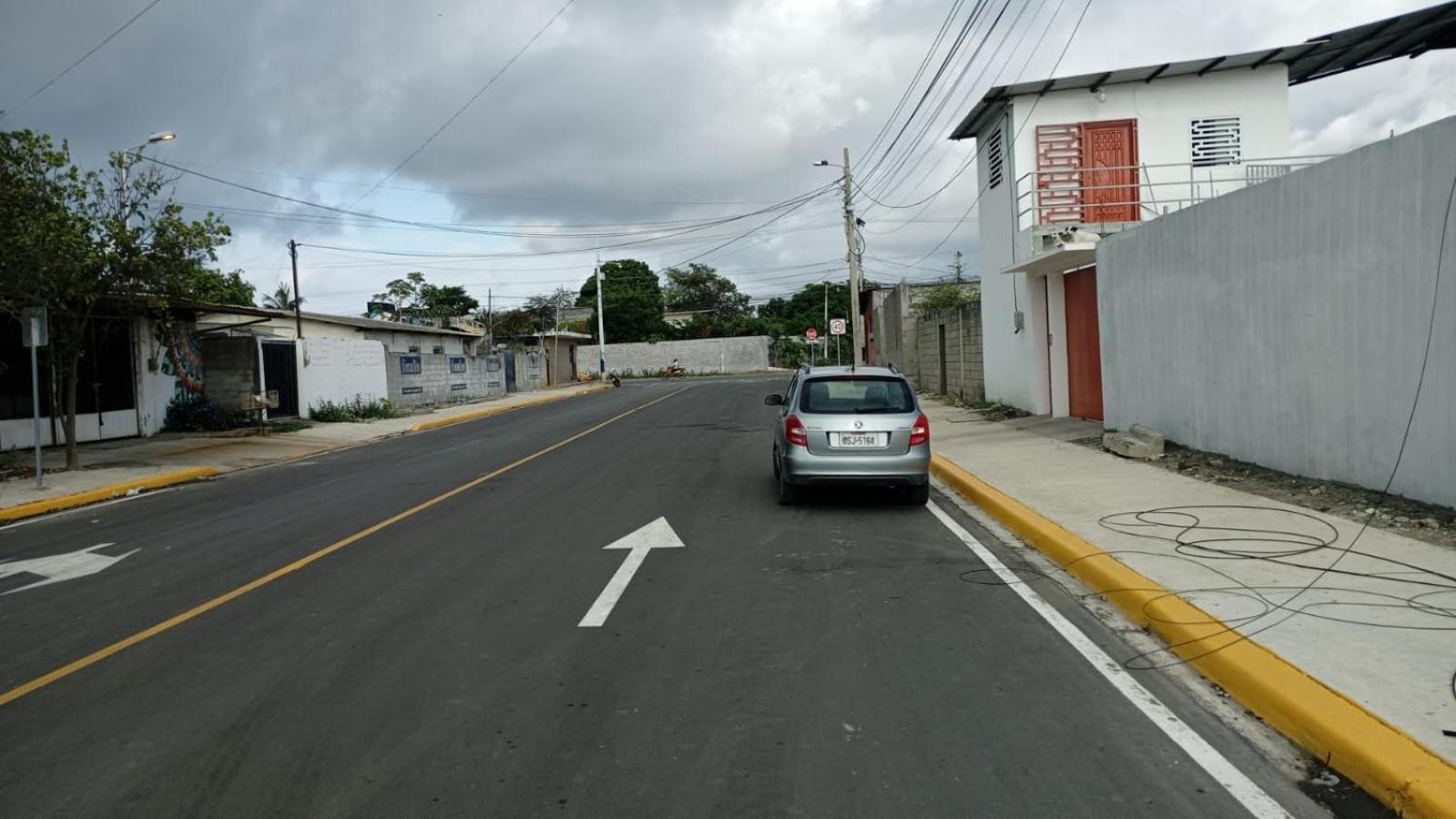 HOSTAL SALINAS HOUSE