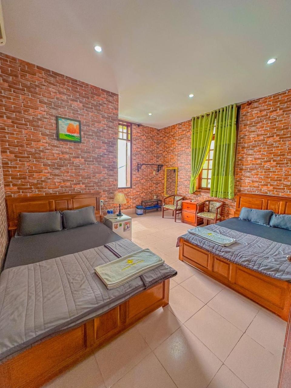 Hoàng Sơn's Home view 2