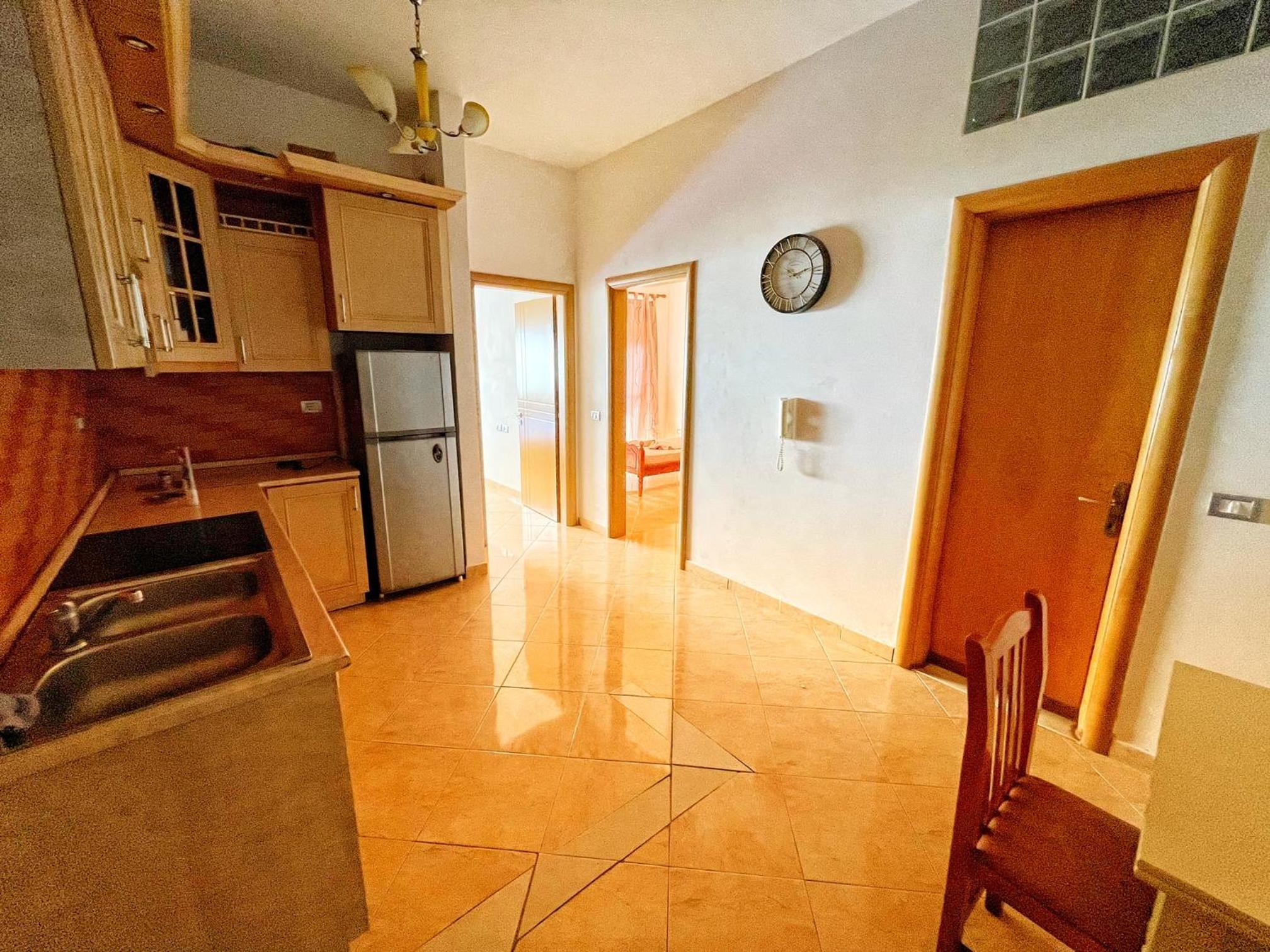 Emperius Rentroom