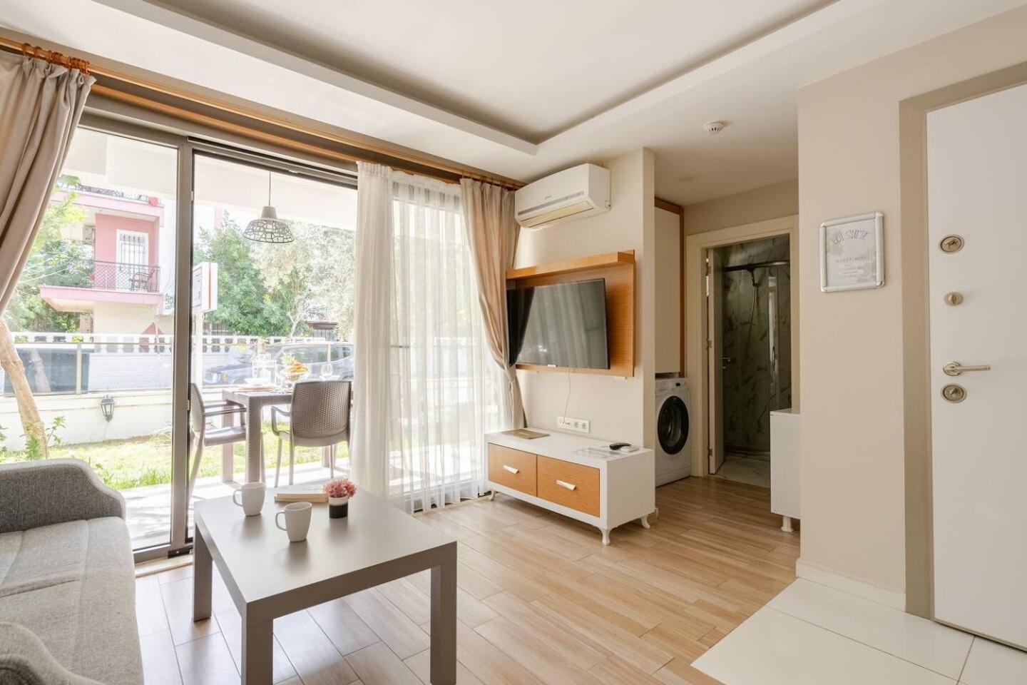 Loi Suite