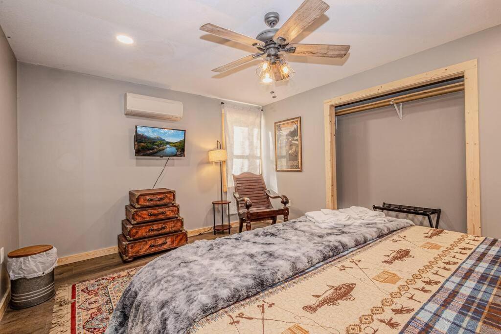 The Sequoyah Retreat at Three Little Bears Retreat view 5