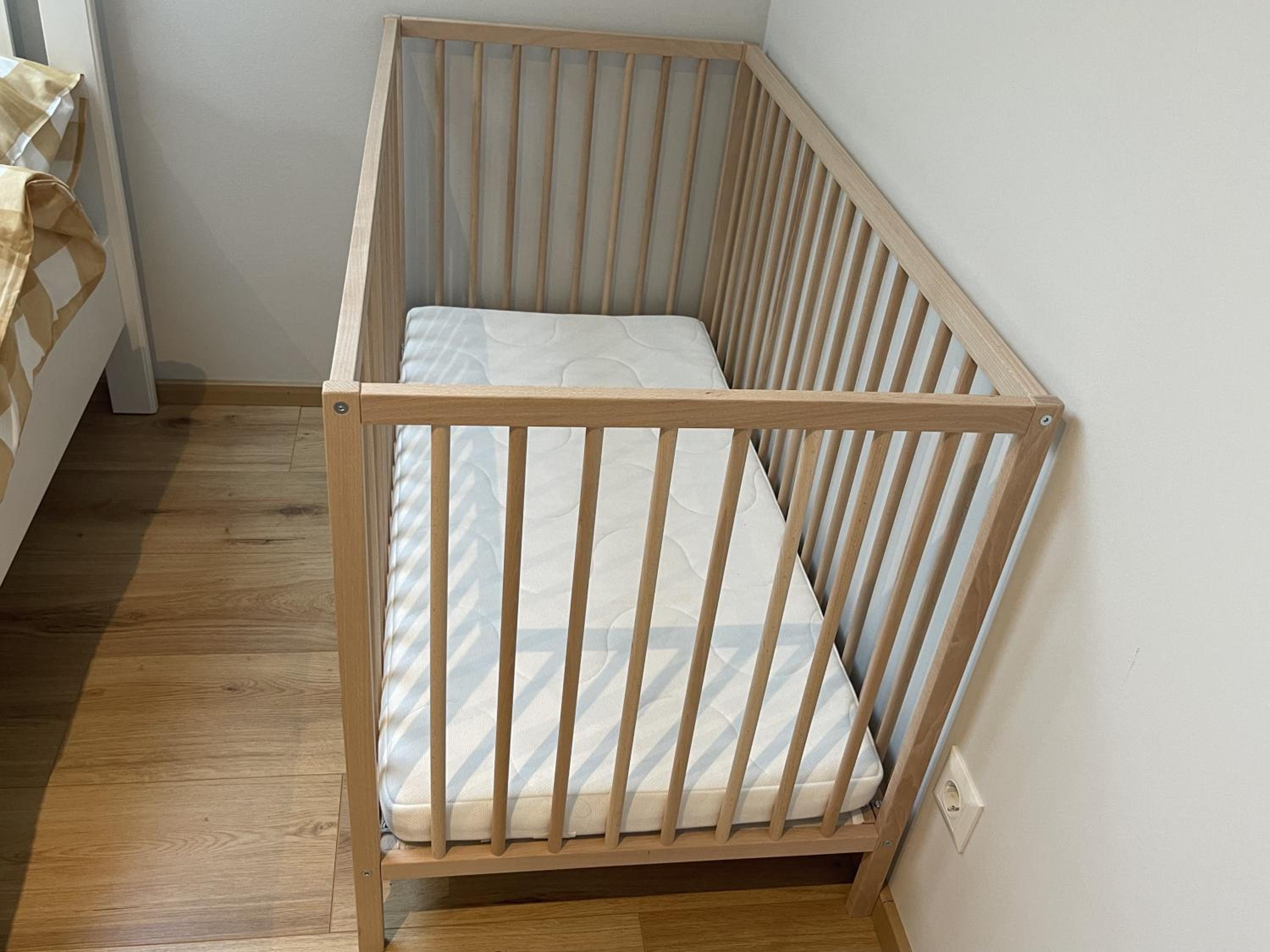 Cozy Apartment near Vienna Airport - tax included and Self CheckIn