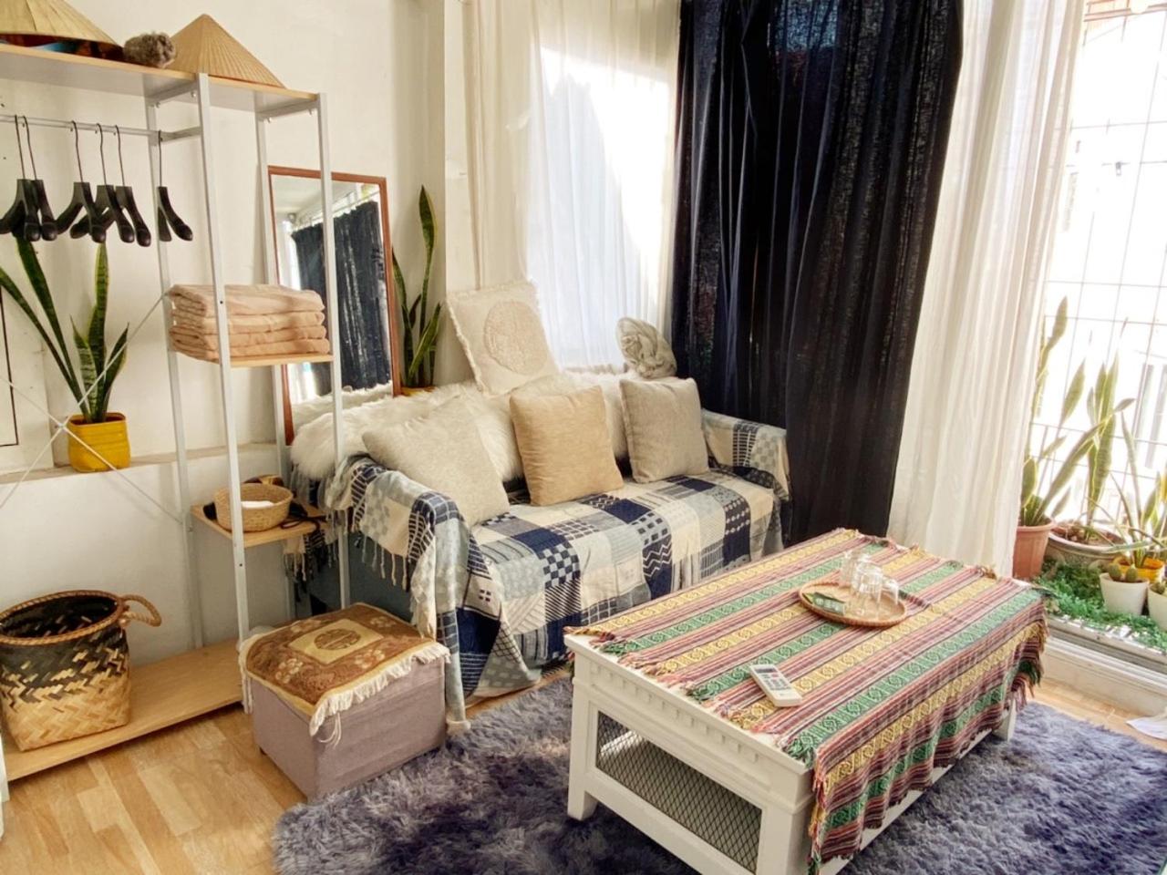 Luna Old Quarter homestay room #5