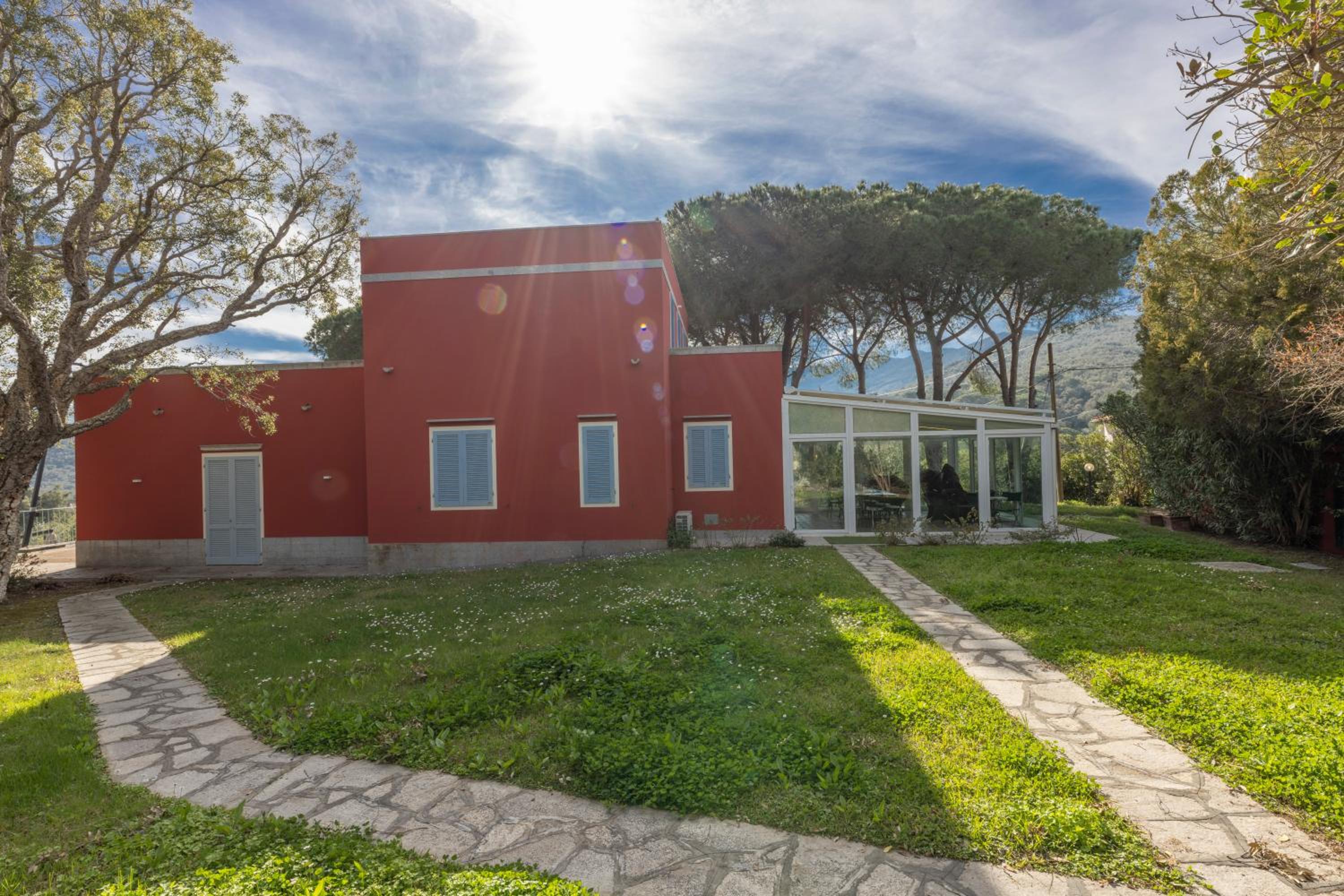 Villa Colle18 Design and Comfort - Goelba view 5