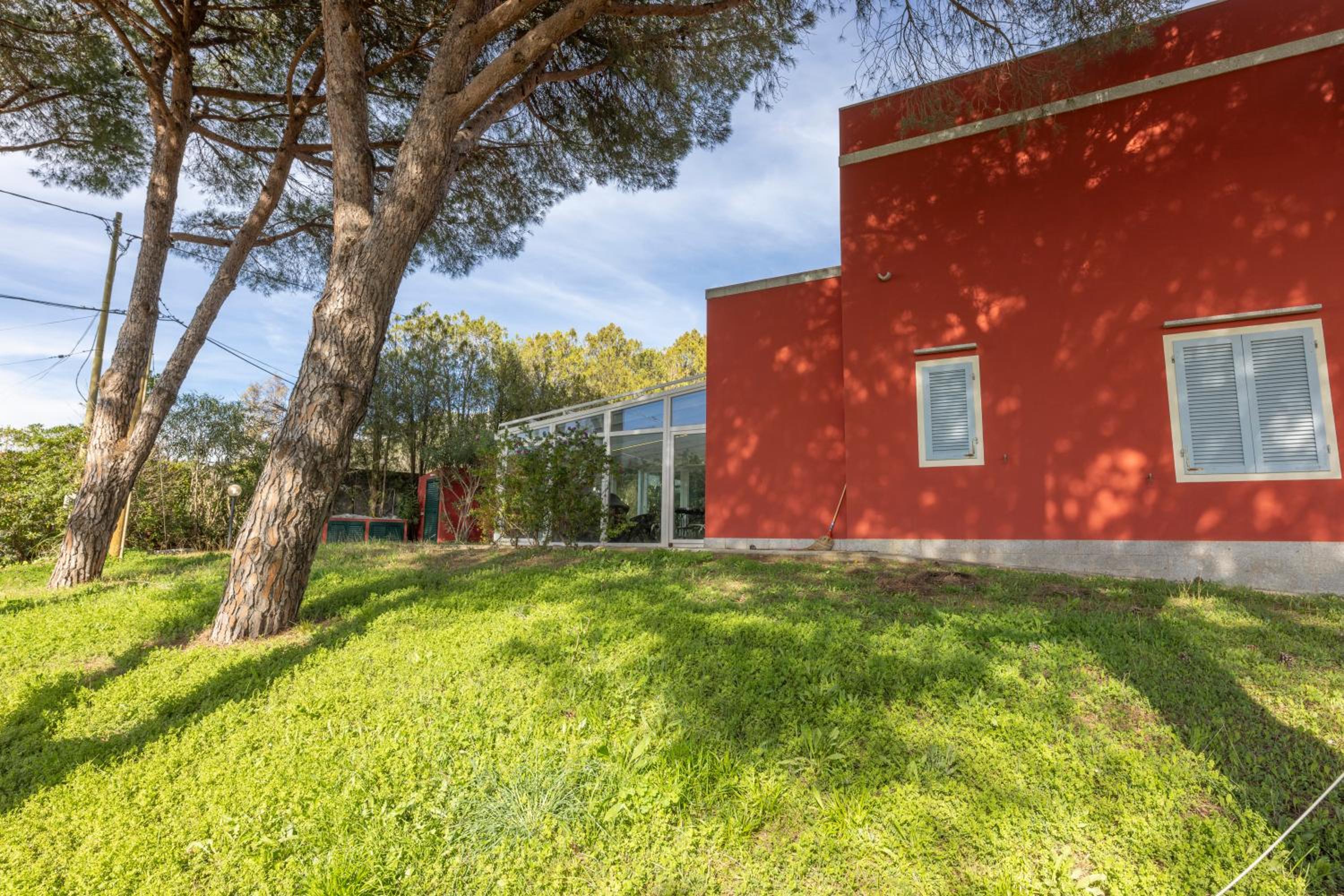 Villa Colle18 Design and Comfort - Goelba view 3