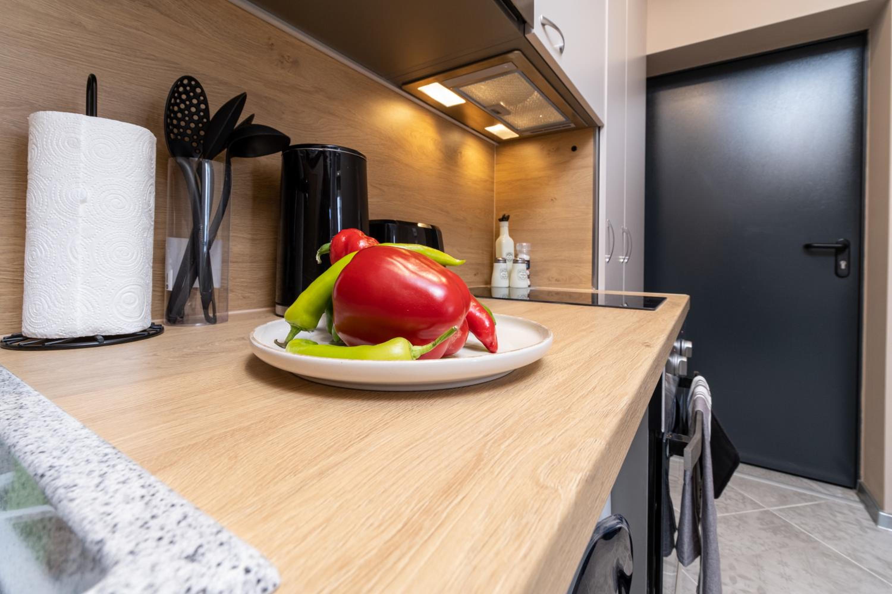Modern & Elegant City Center Apartments