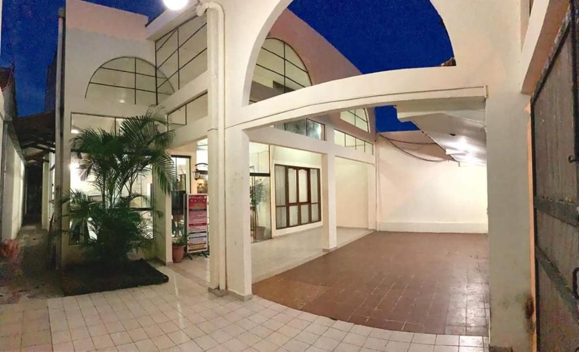 Residencial Estudiantil CASA TANGO