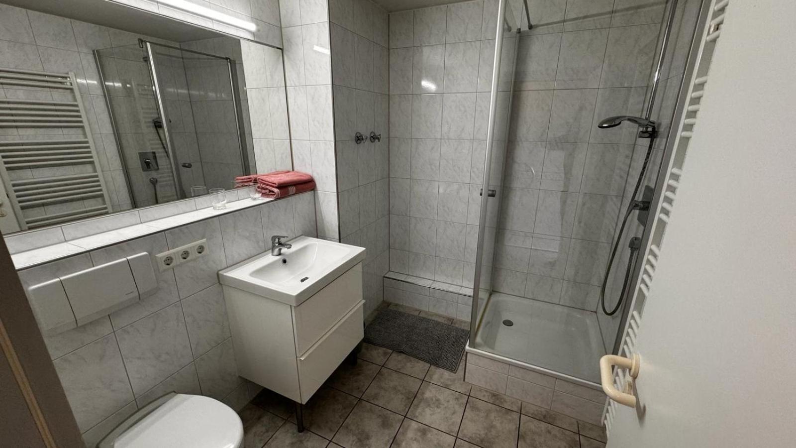 Stuttgart Vacations - 2 Zimmer Wohnung am Milaneo Stadtmitte HBF Stuttgart - Property Image 7