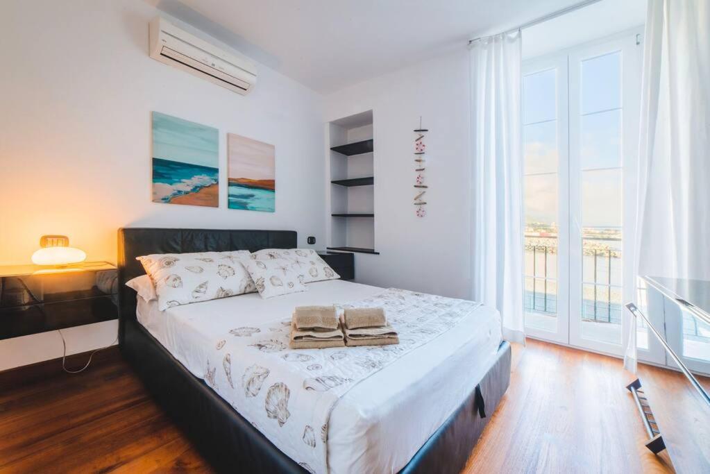 Trilocale sulla Spiaggia - Parcheggio Privato