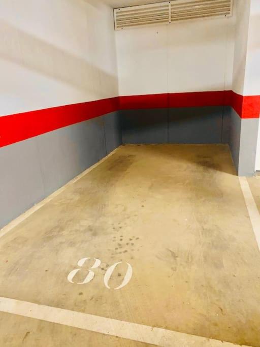 Roda Golf. Poolside apartment