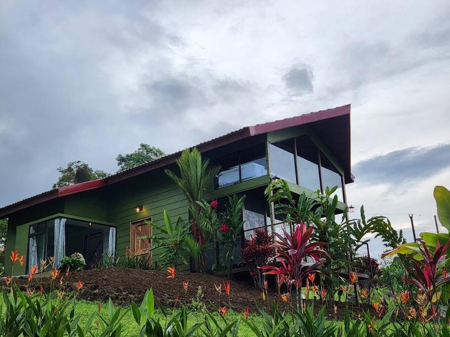 Cabañas Caeli, La Perezosa, La Fortuna Rainforest Glass Cabin w Amazing Views