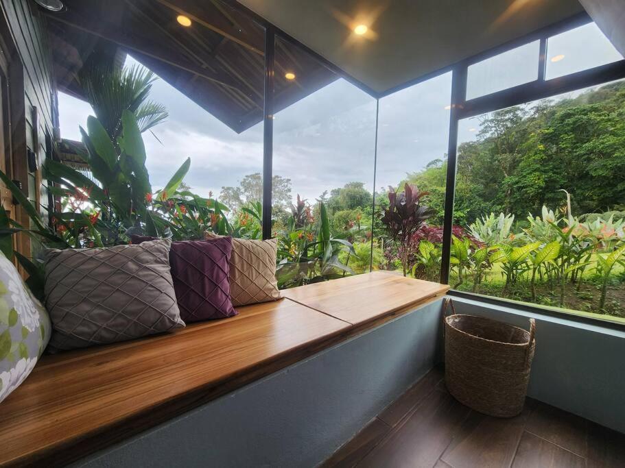 Cabañas Caeli, La Perezosa, La Fortuna Rainforest Glass Cabin w Amazing Views