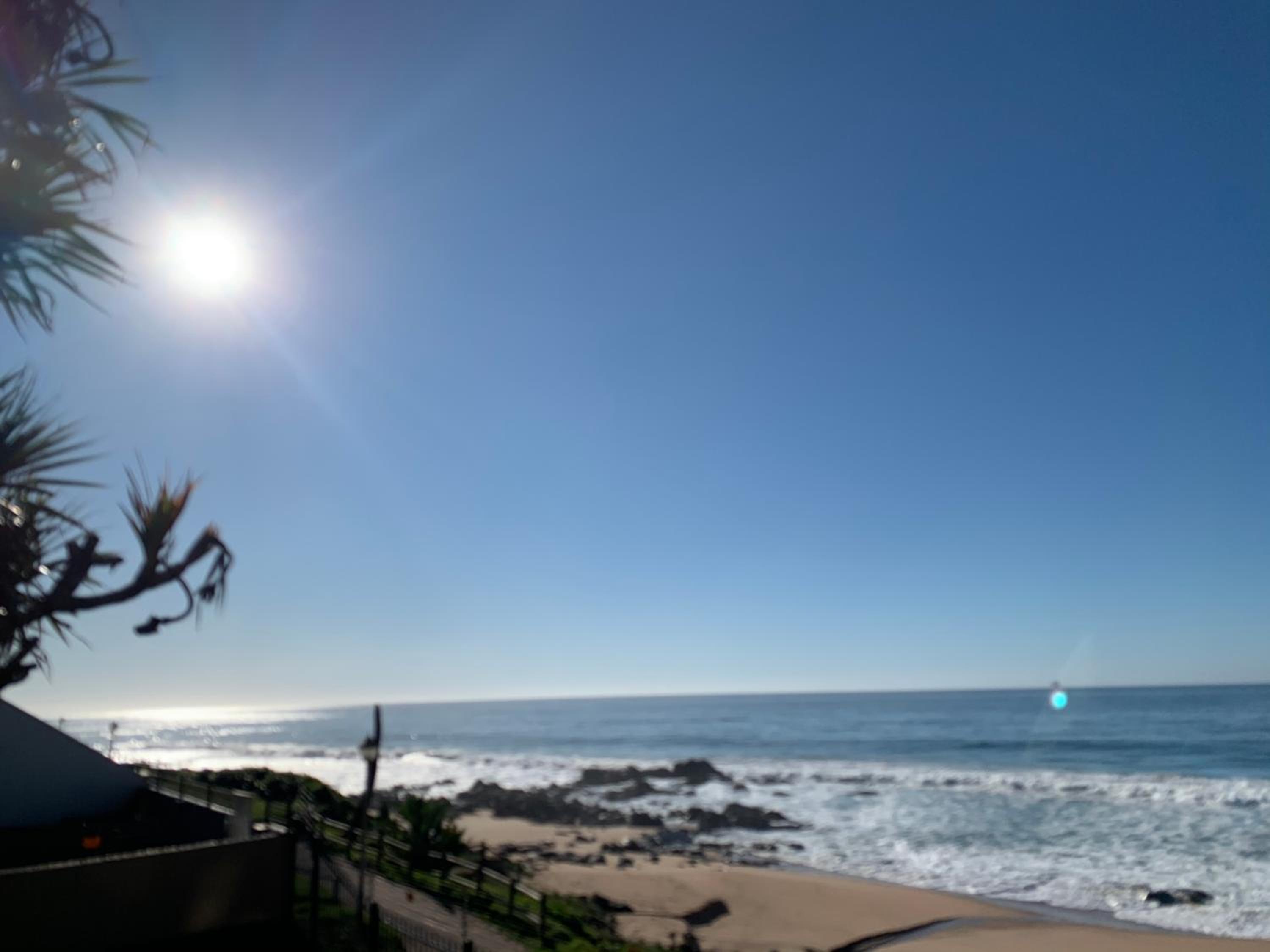 Beachfront apartment in Ballito! Casablanca view 3