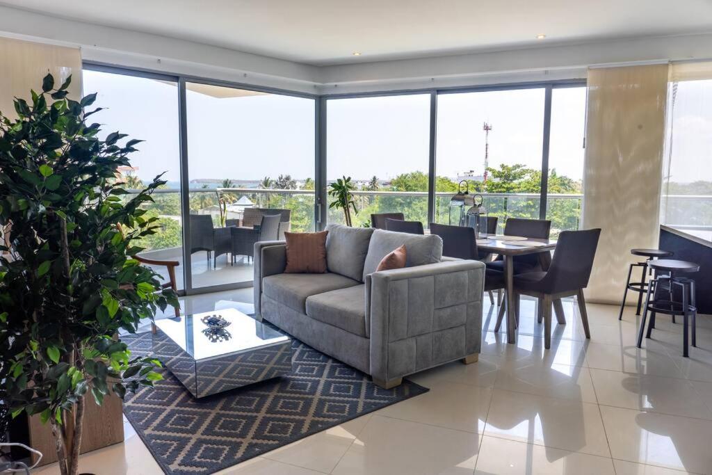 La Boquilla Oceanfront Penthouse