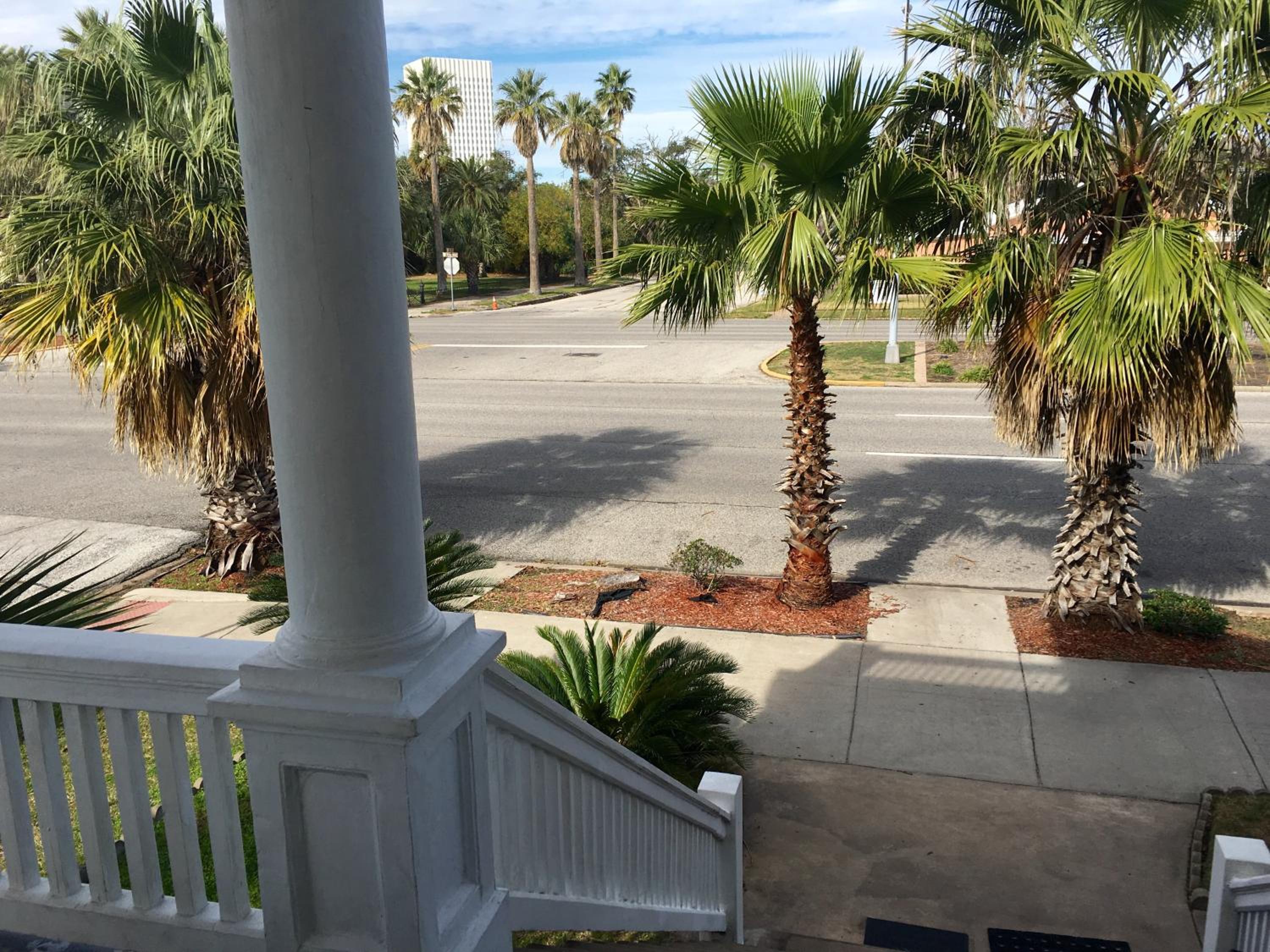 Broadway Palms view 4