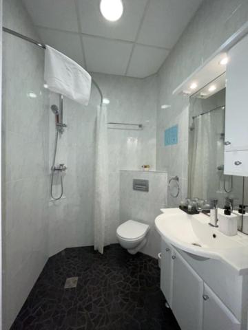 Saint-Etienne Vacations - Hotel Le National - Property Image 5