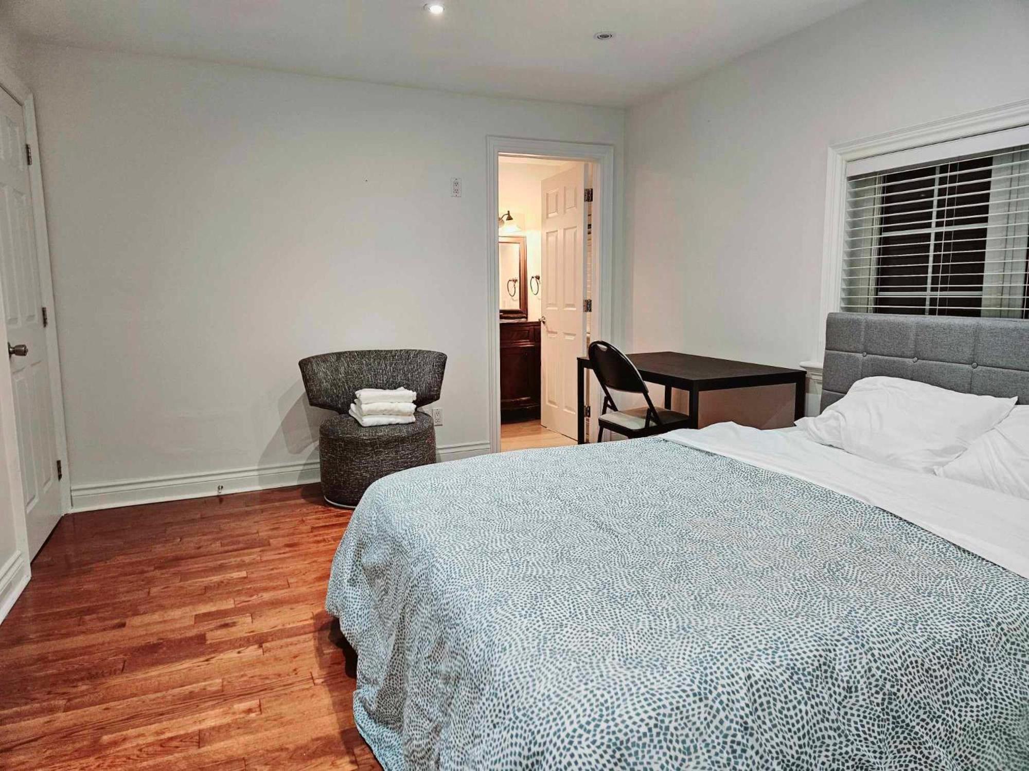 Beautiful Room at Yonge and Sheppard and North York Centre