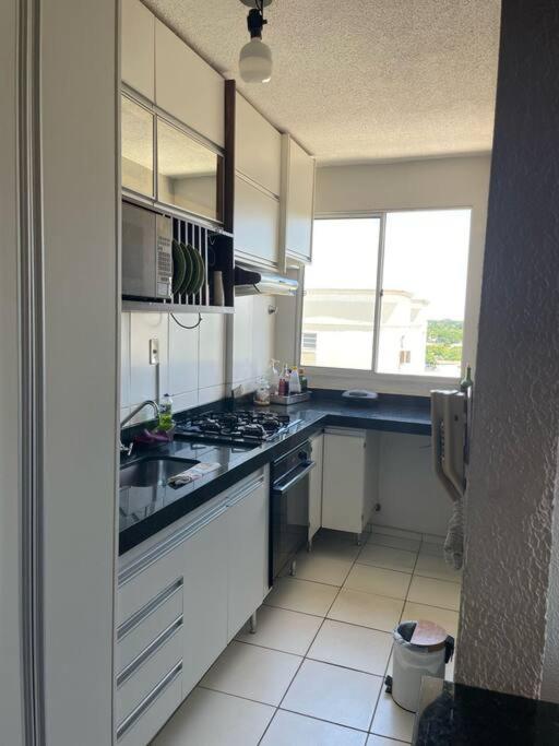 Apartamento Completo na região central.