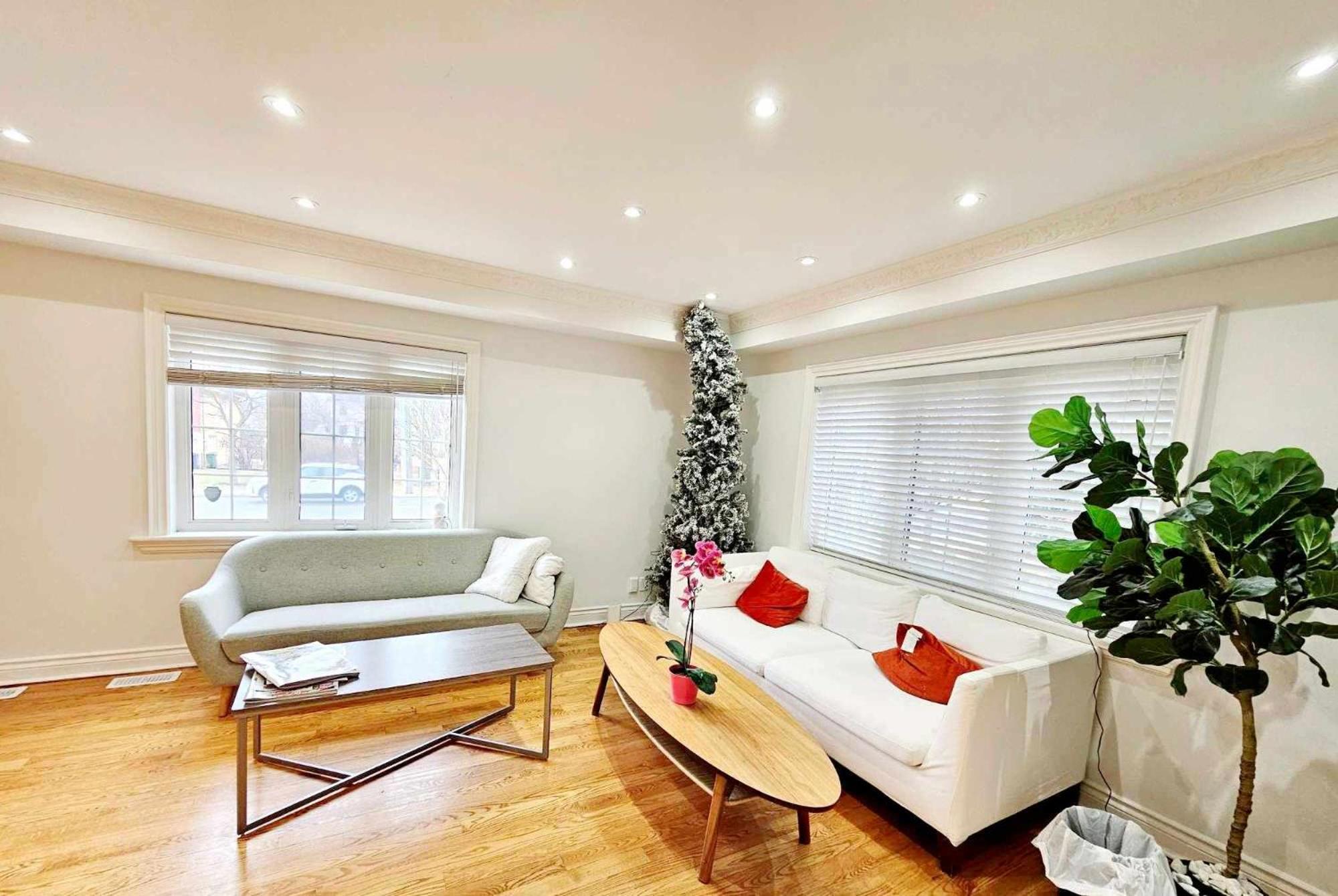 Beautiful Room at Yonge and Sheppard and North York Centre