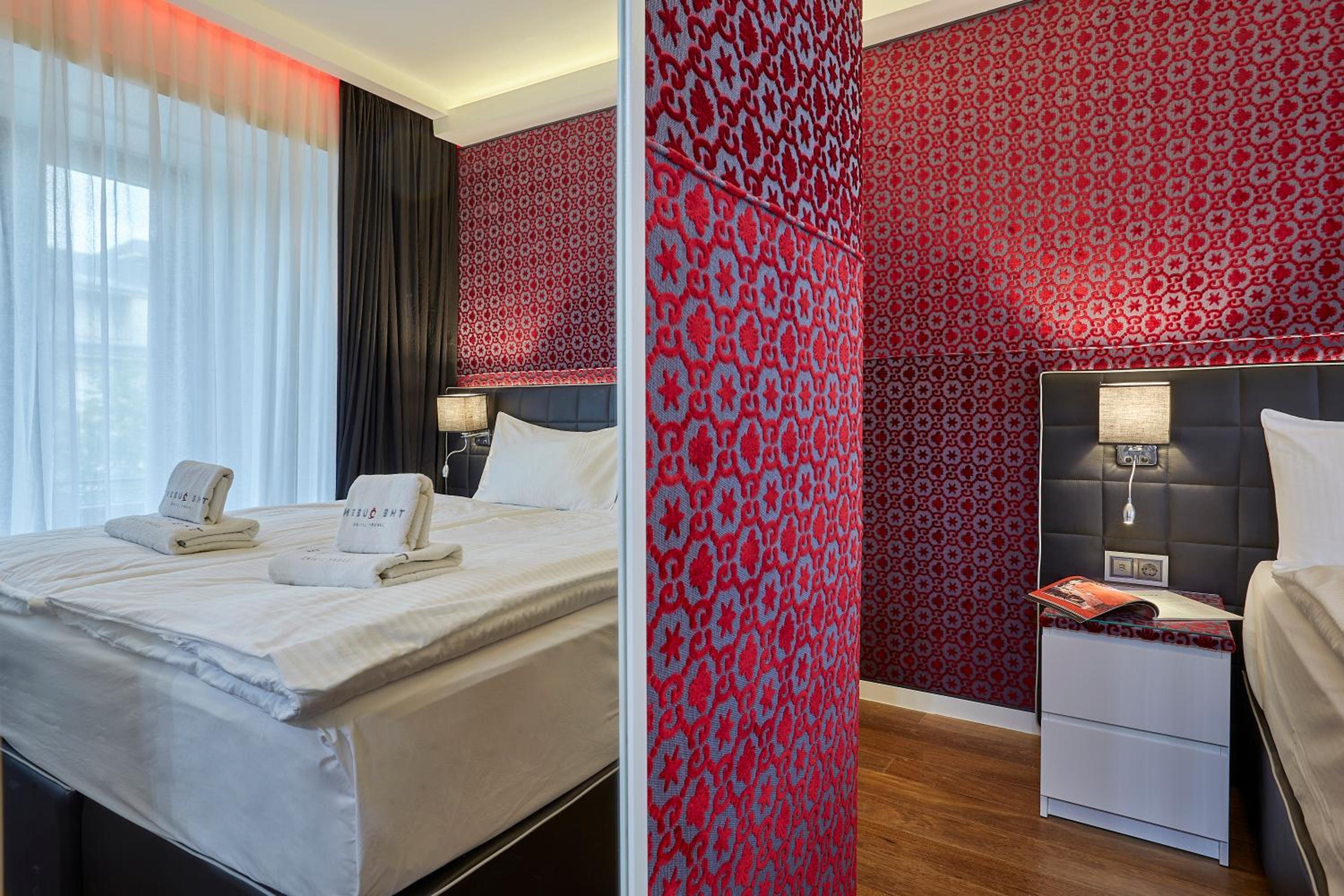 The Queen Luxury Apartments - Villa Medici