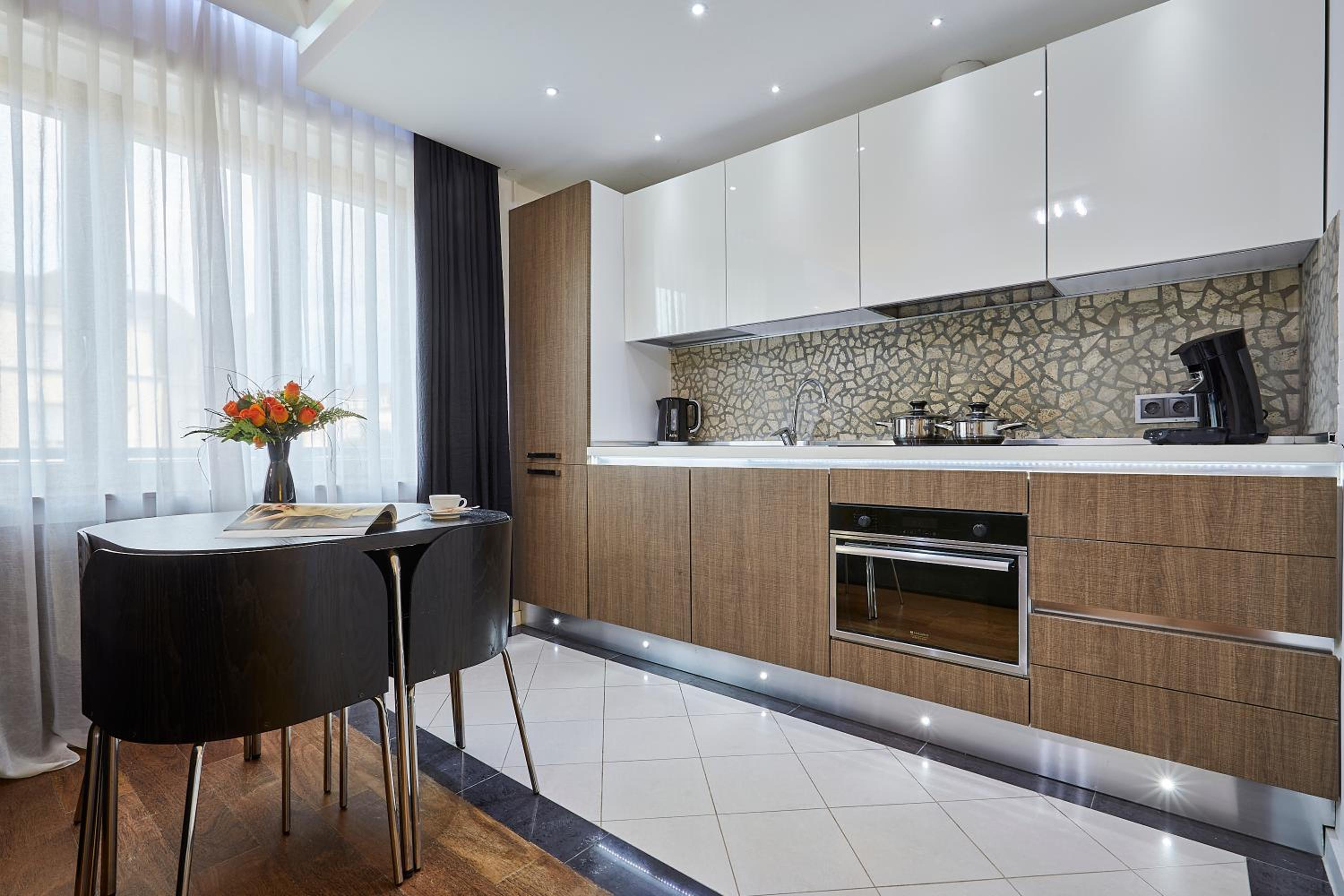 The Queen Luxury Apartments - Villa Medici