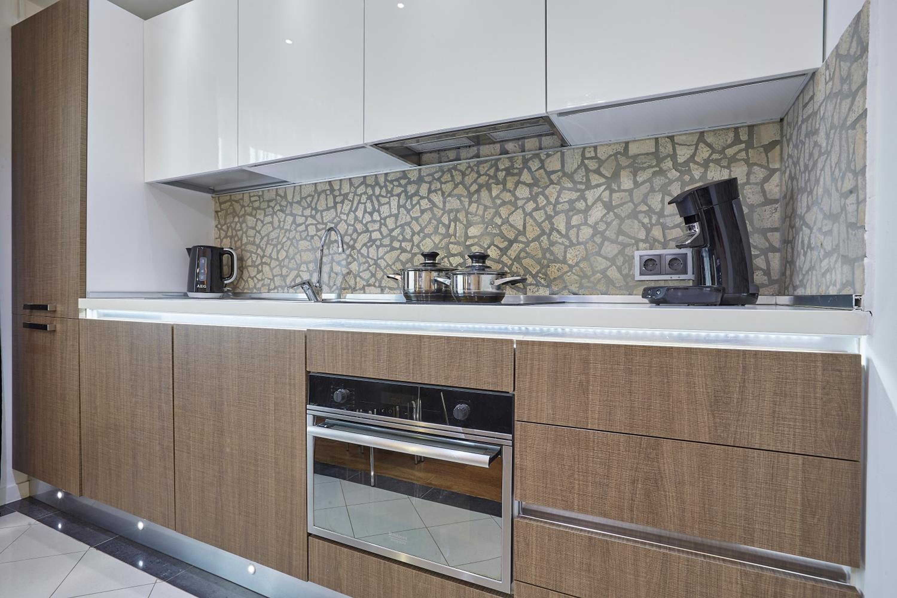 The Queen Luxury Apartments - Villa Medici