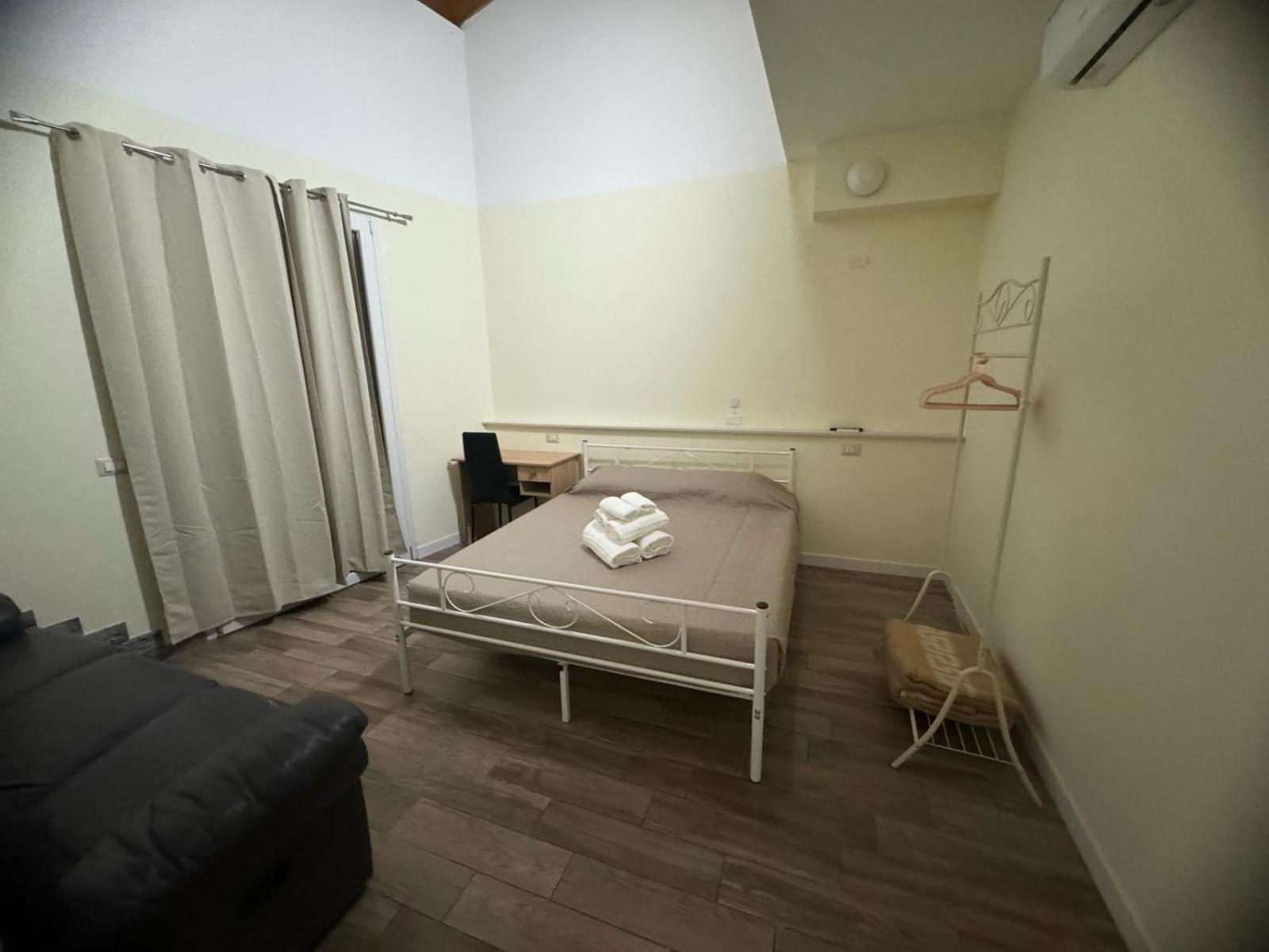 Park 20 Guest House view 5