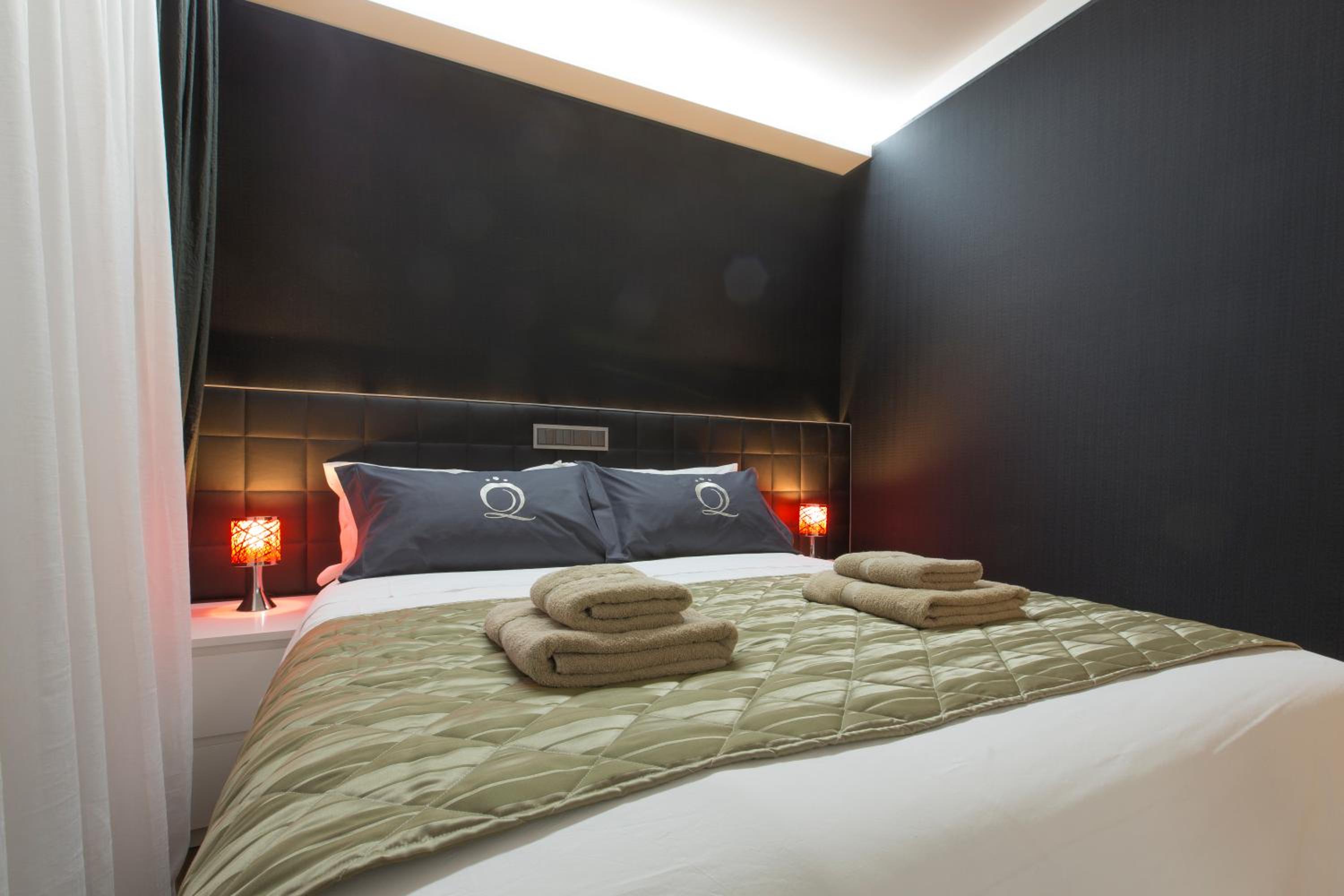 The Queen Luxury Apartments - Villa Medici