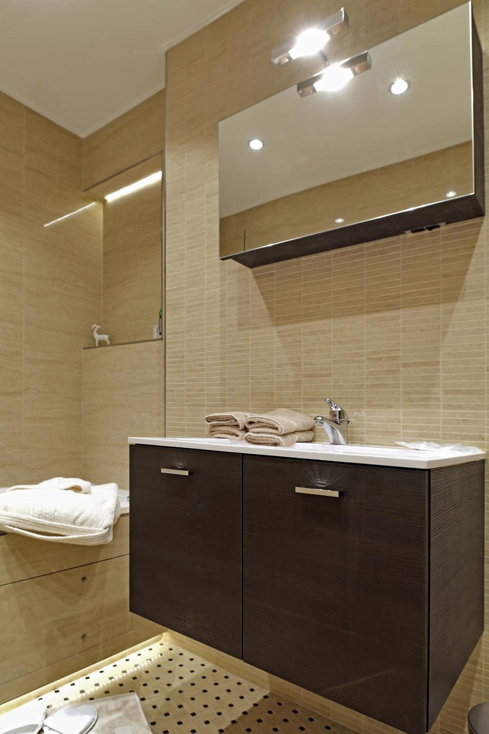 The Queen Luxury Apartments - Villa Medici