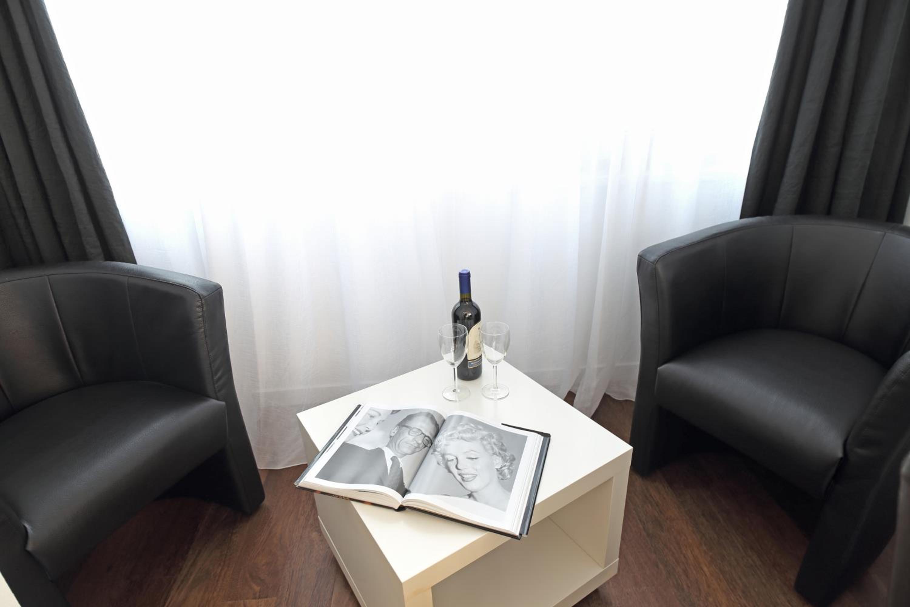 The Queen Luxury Apartments - Villa Medici