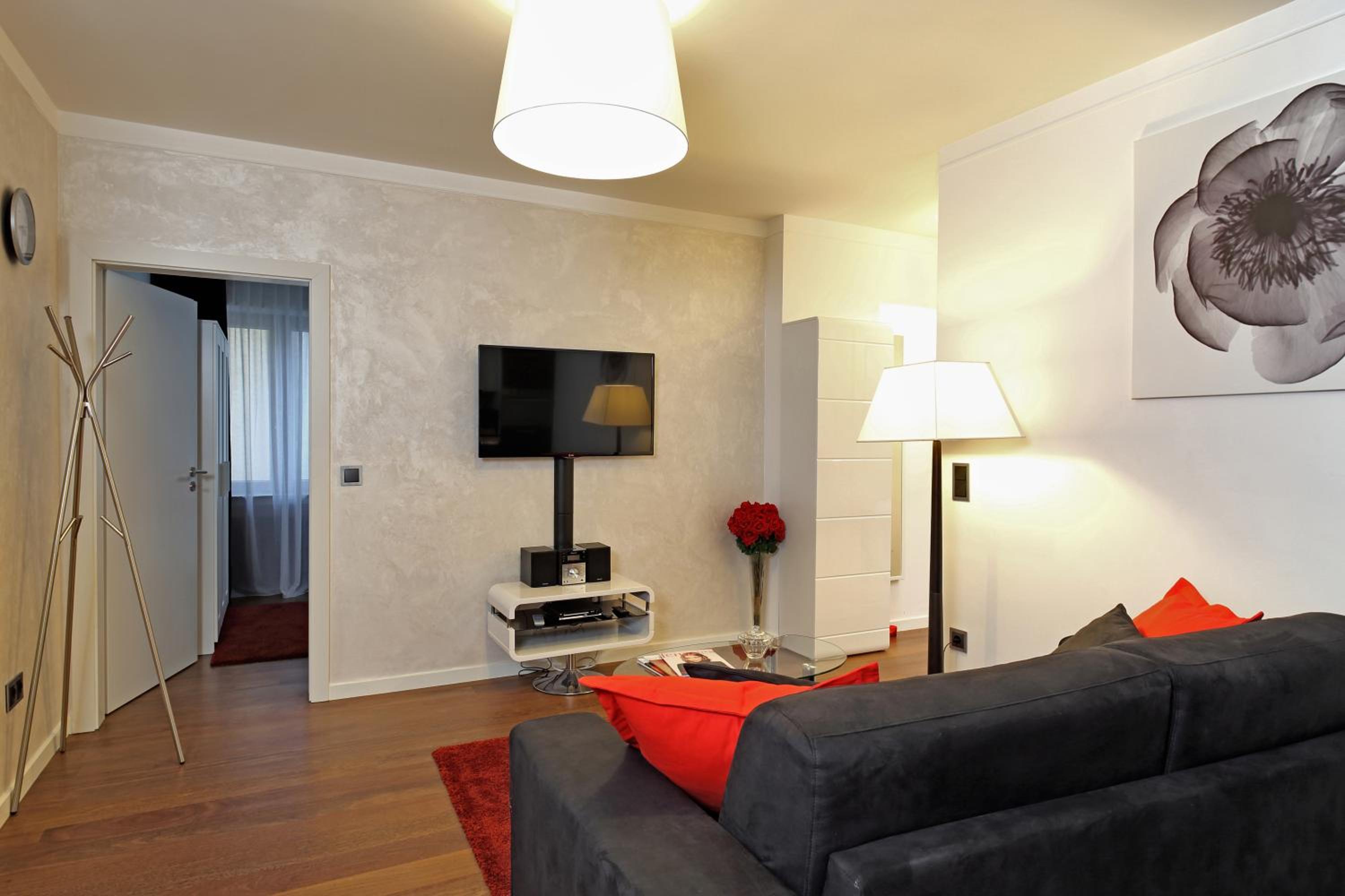 The Queen Luxury Apartments - Villa Medici