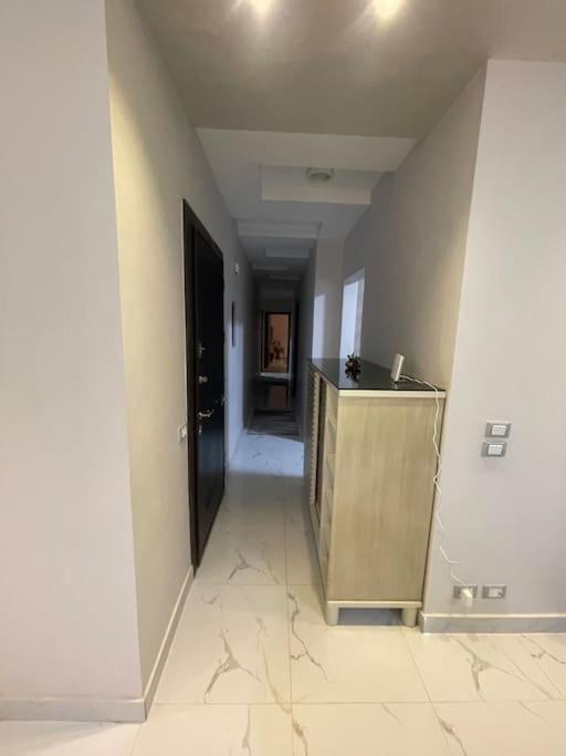 Large3BDR Apartment lovely place