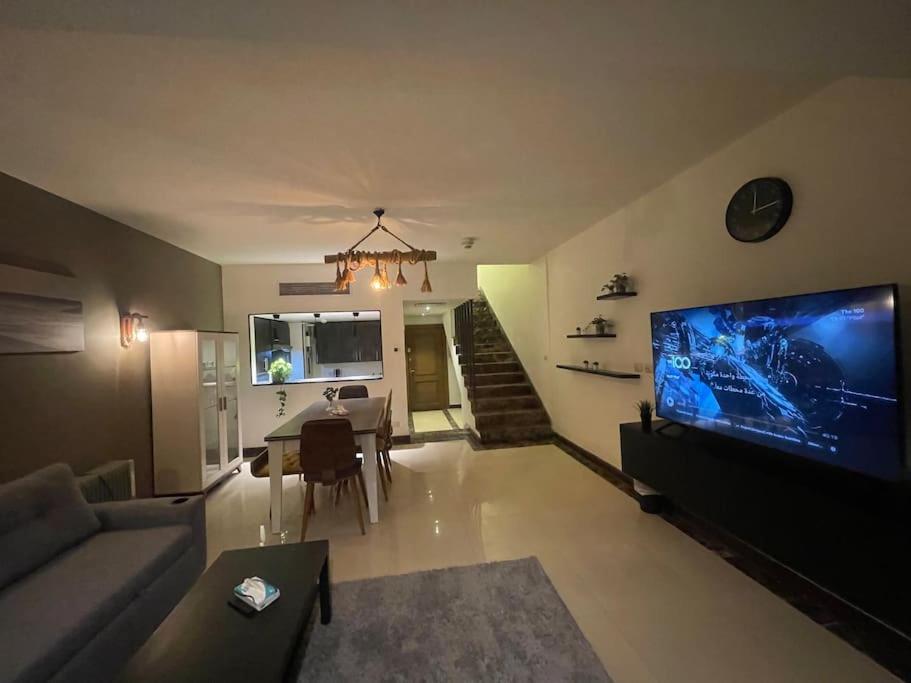 Brand new duplex in Porto Cairo