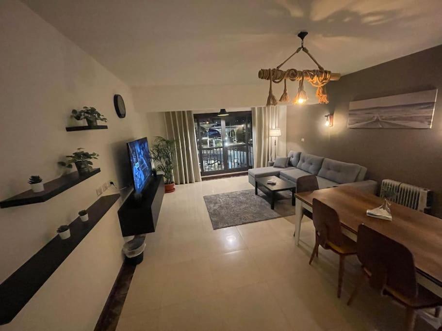 Brand new duplex in Porto Cairo