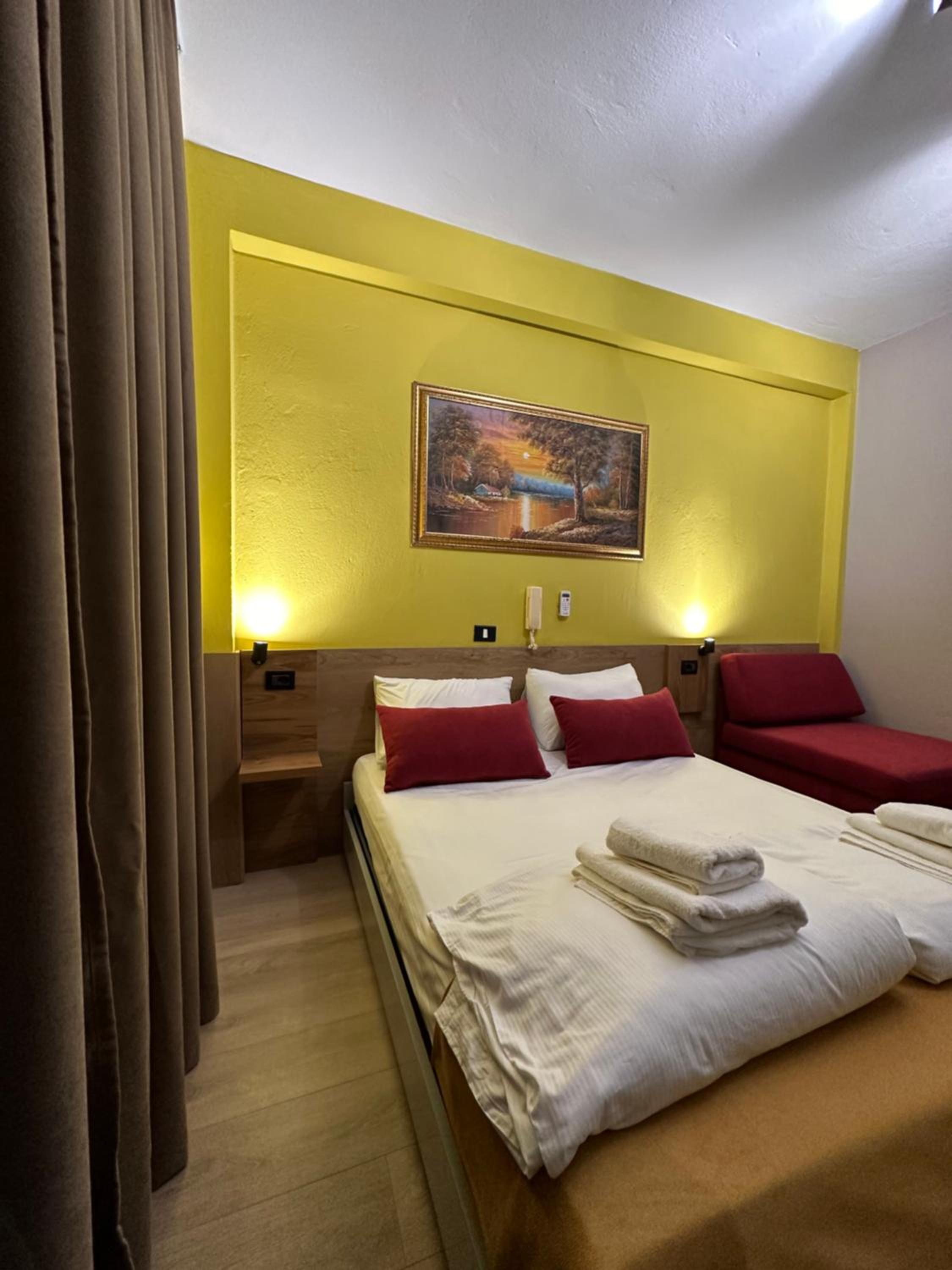 VILLA CABARE Apartments&Rooms