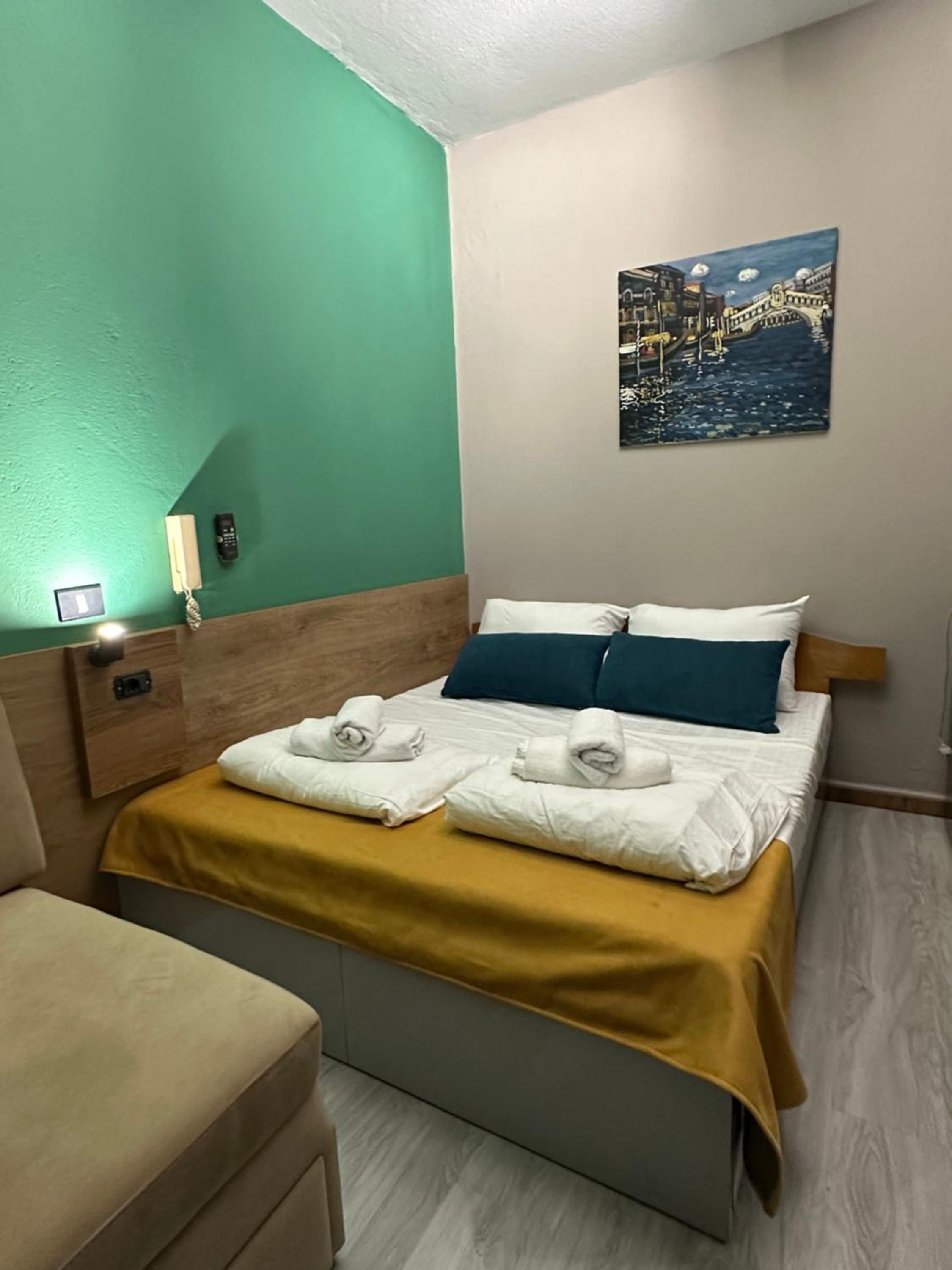 VILLA CABARE Apartments&Rooms