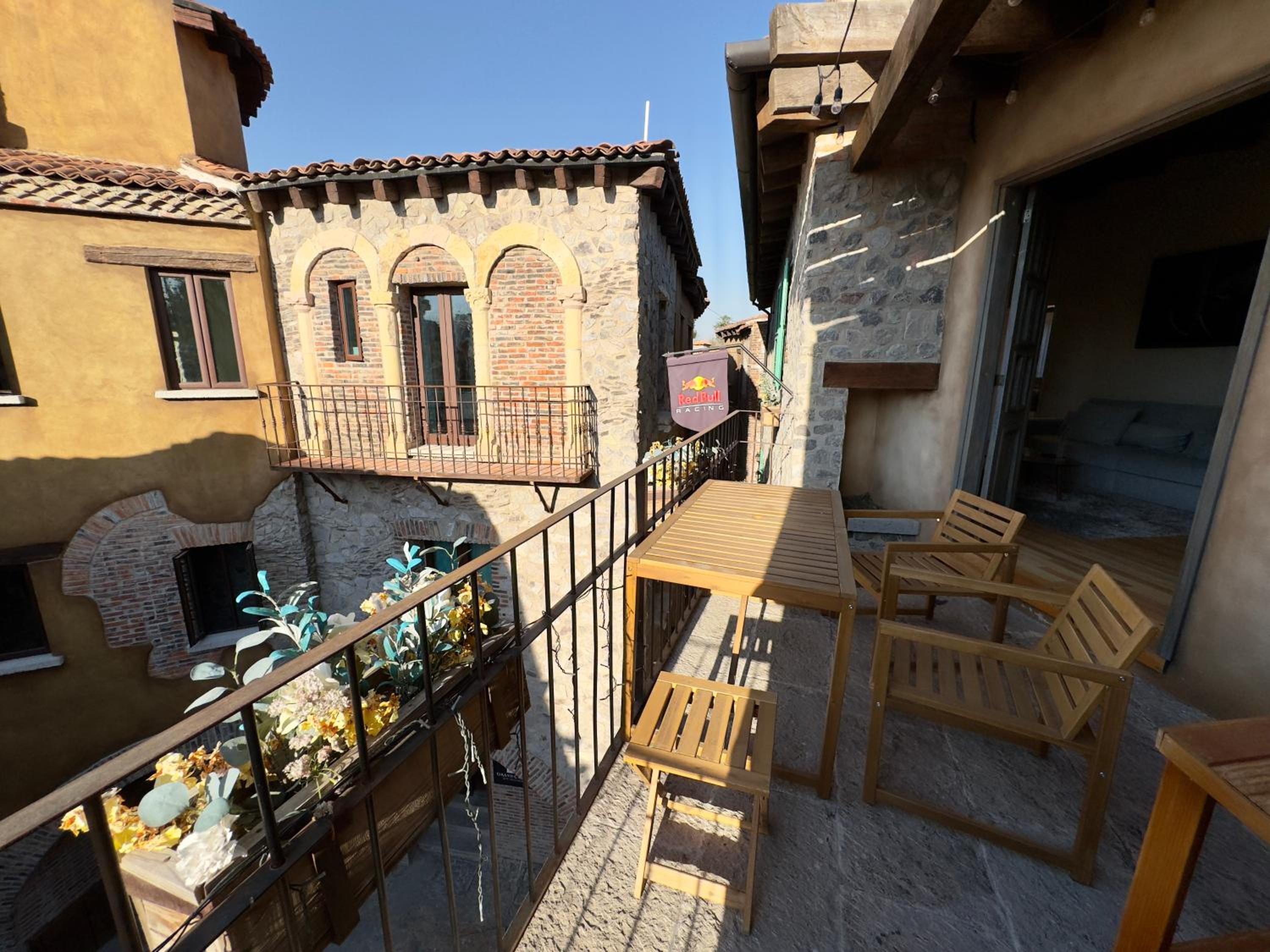 balance & terrace