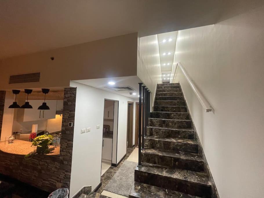 2 floors apt with pool in Porto