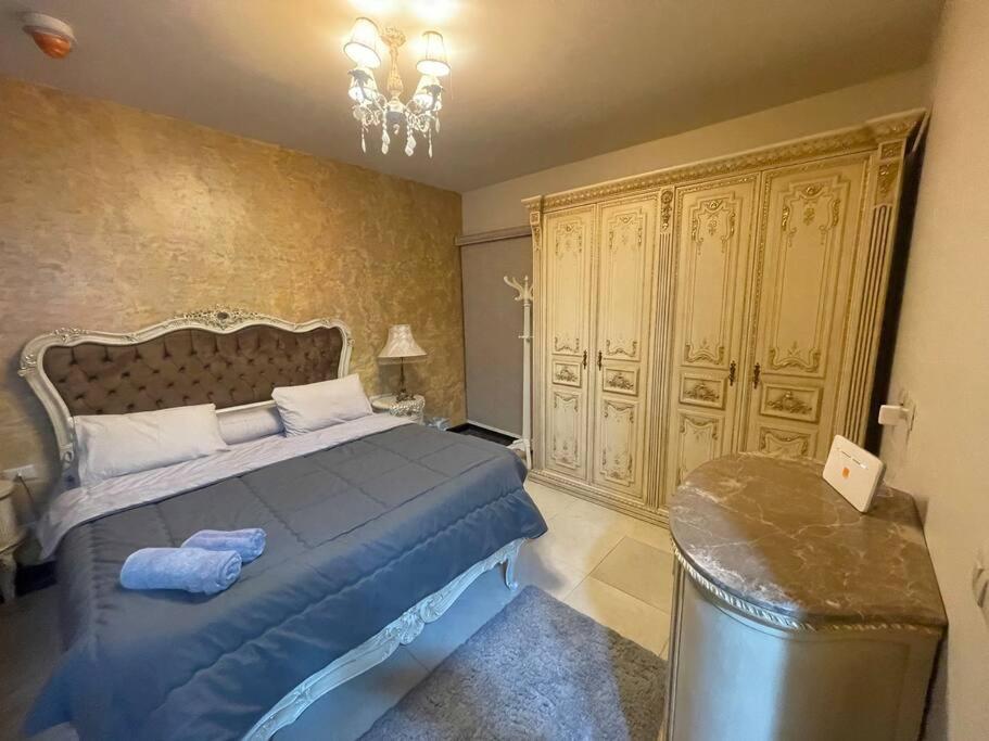 2 floors apt with pool in Porto