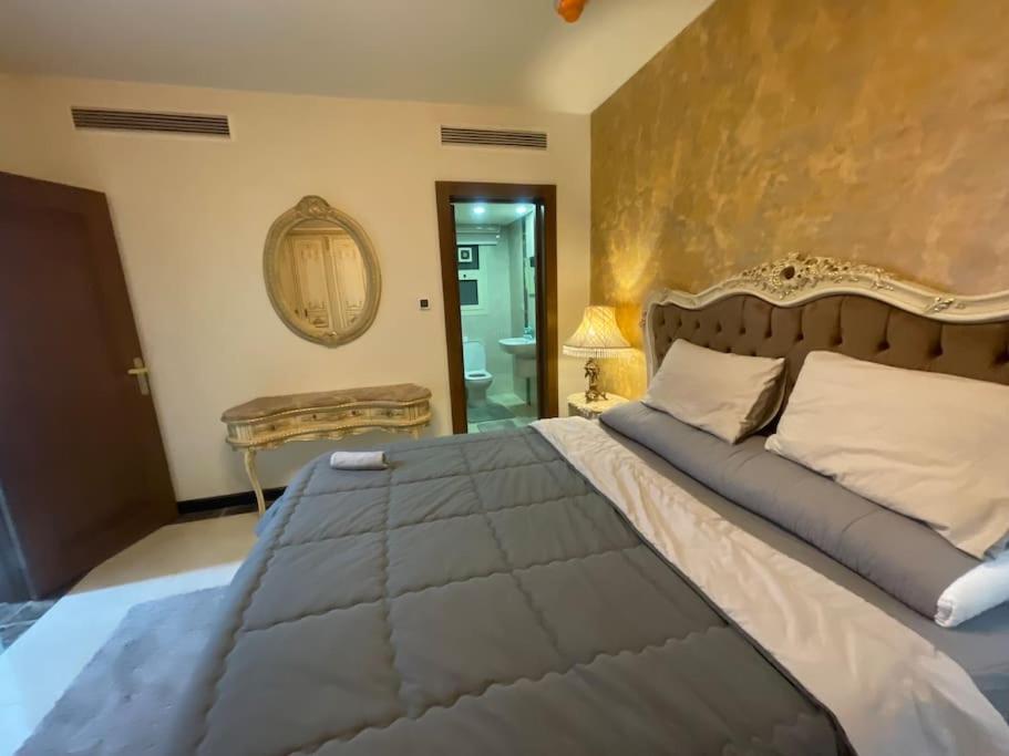 2 floors apt with pool in Porto