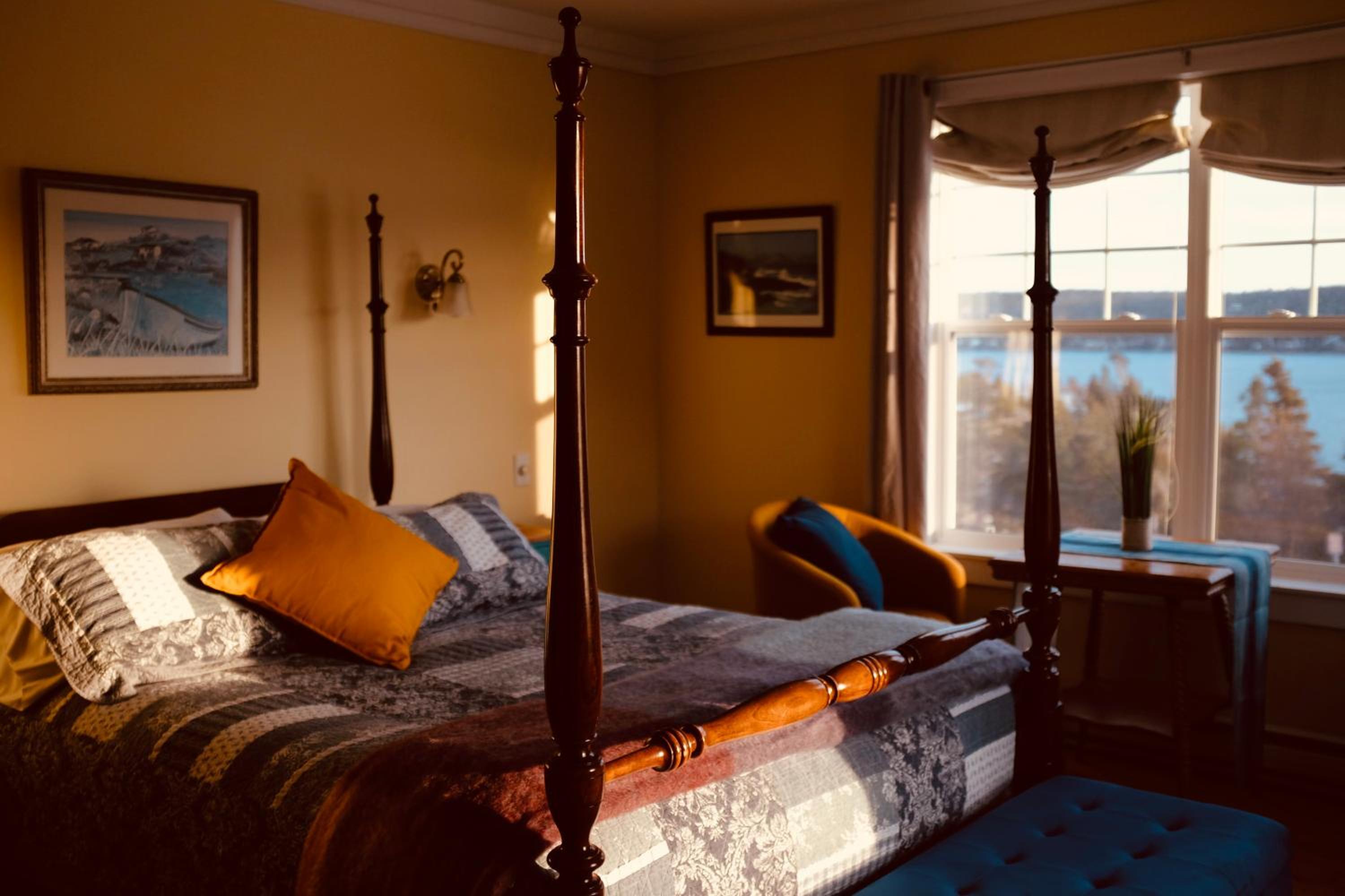 The Bread and Cheese Country Inn