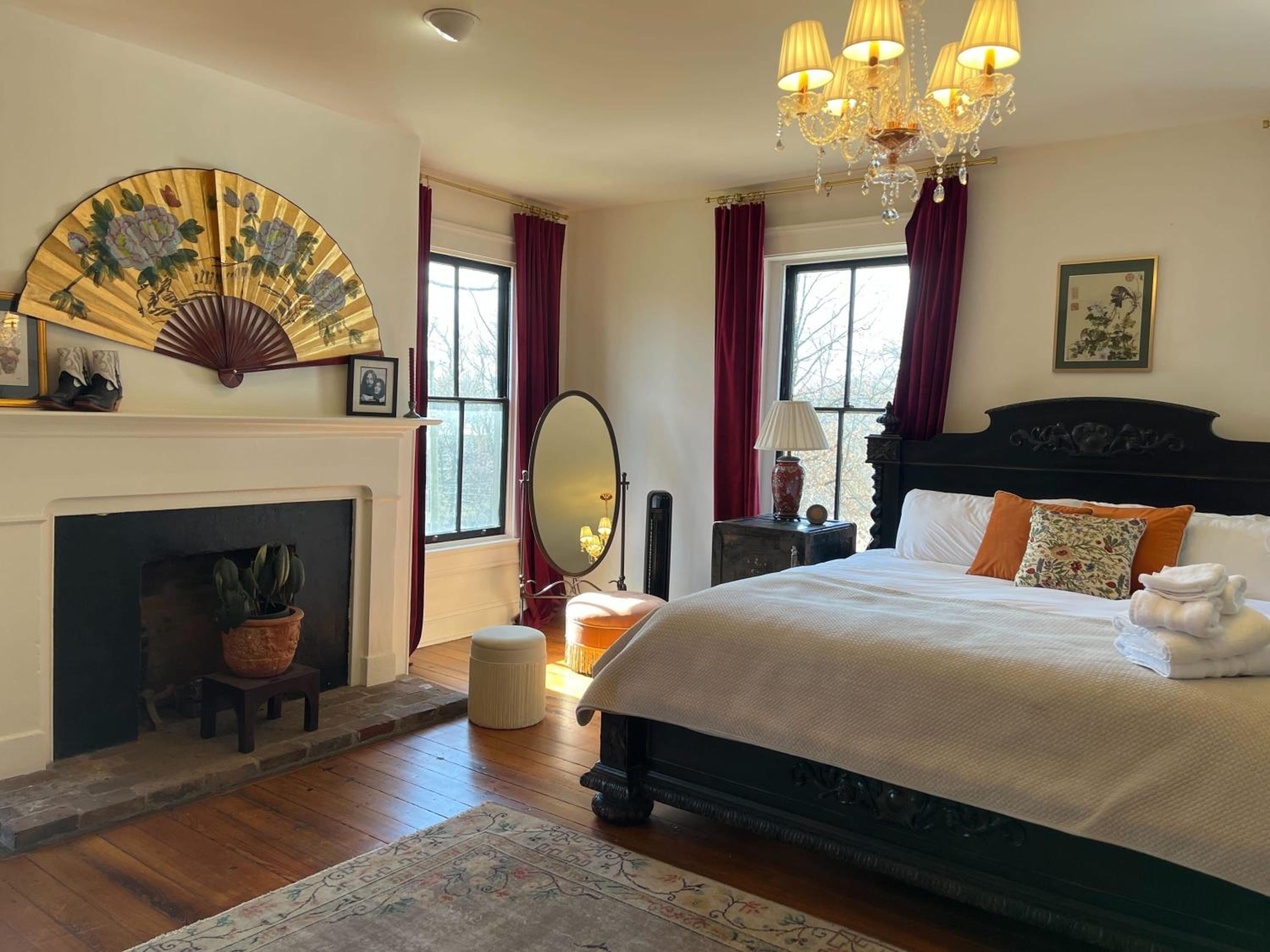 Yoko's Serene Suite in Frankfort